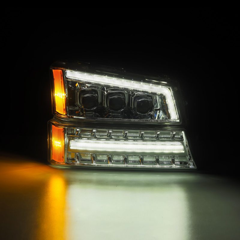 AlphaRex 03-06 Chevrolet Silverado/02-06 Avalanche NOVA-Series LED Projector Headlights Chrome