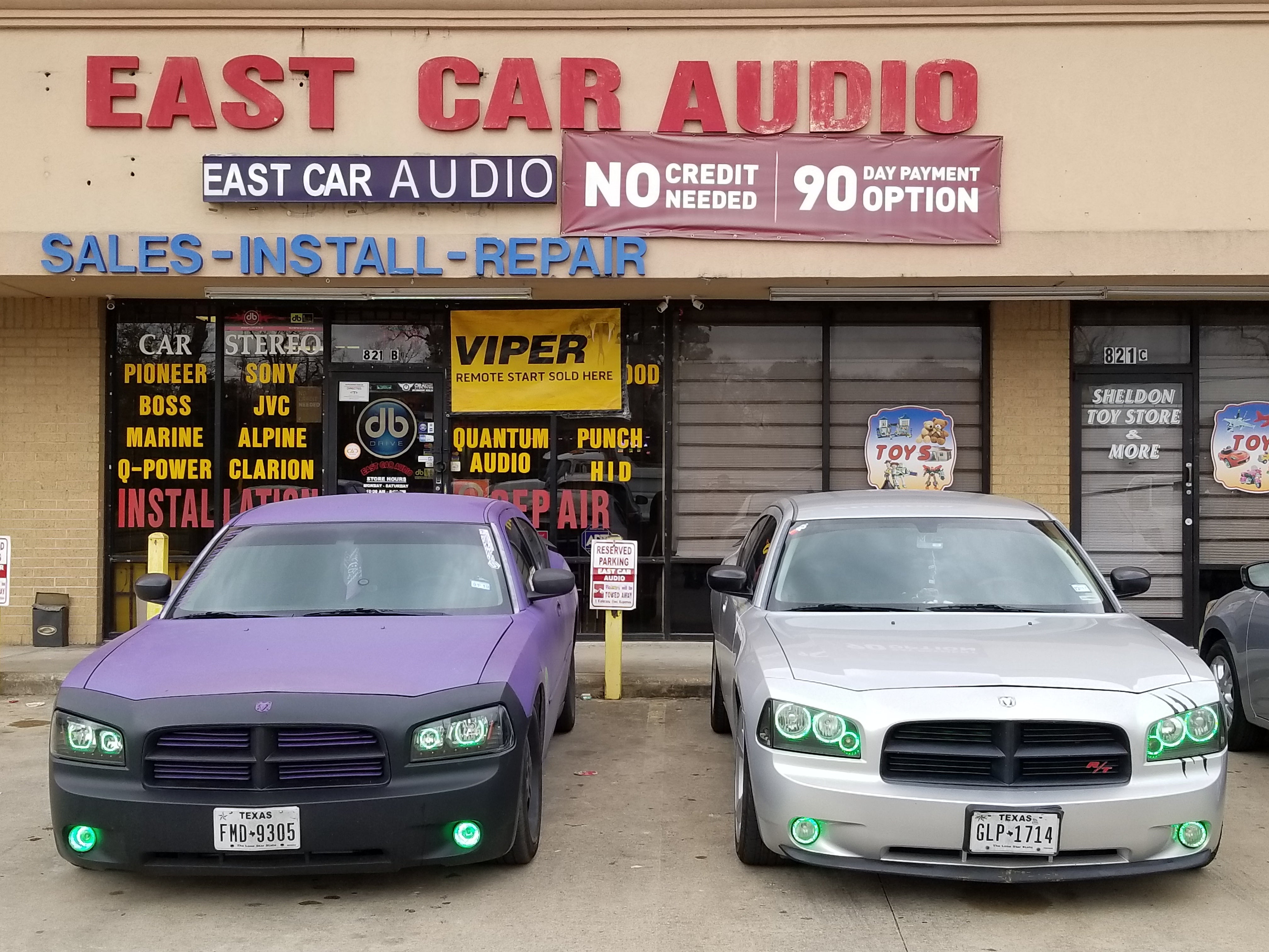2005 - 2010 Dodge Charger Fog light Color Changing RGB Halo Ring Set