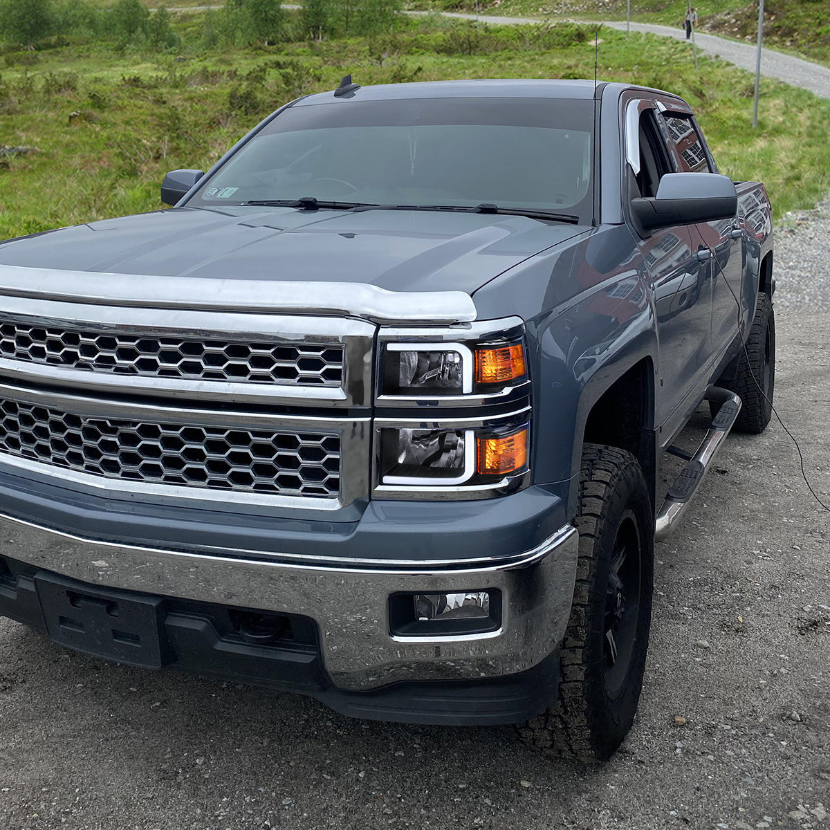 Spec-D 14-15 Chevy Silverado 1500 LED Bar OE Style Headlights Black