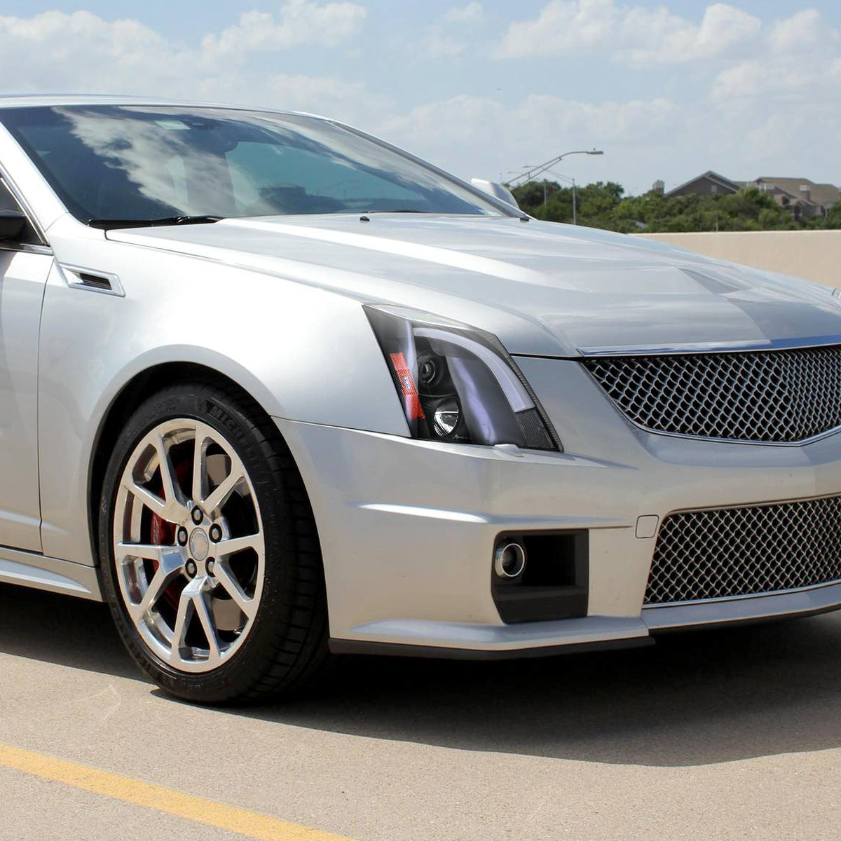 Spec-D 08-14 Cadillac CTS SEQ LED Bar Projector Headlights Black
