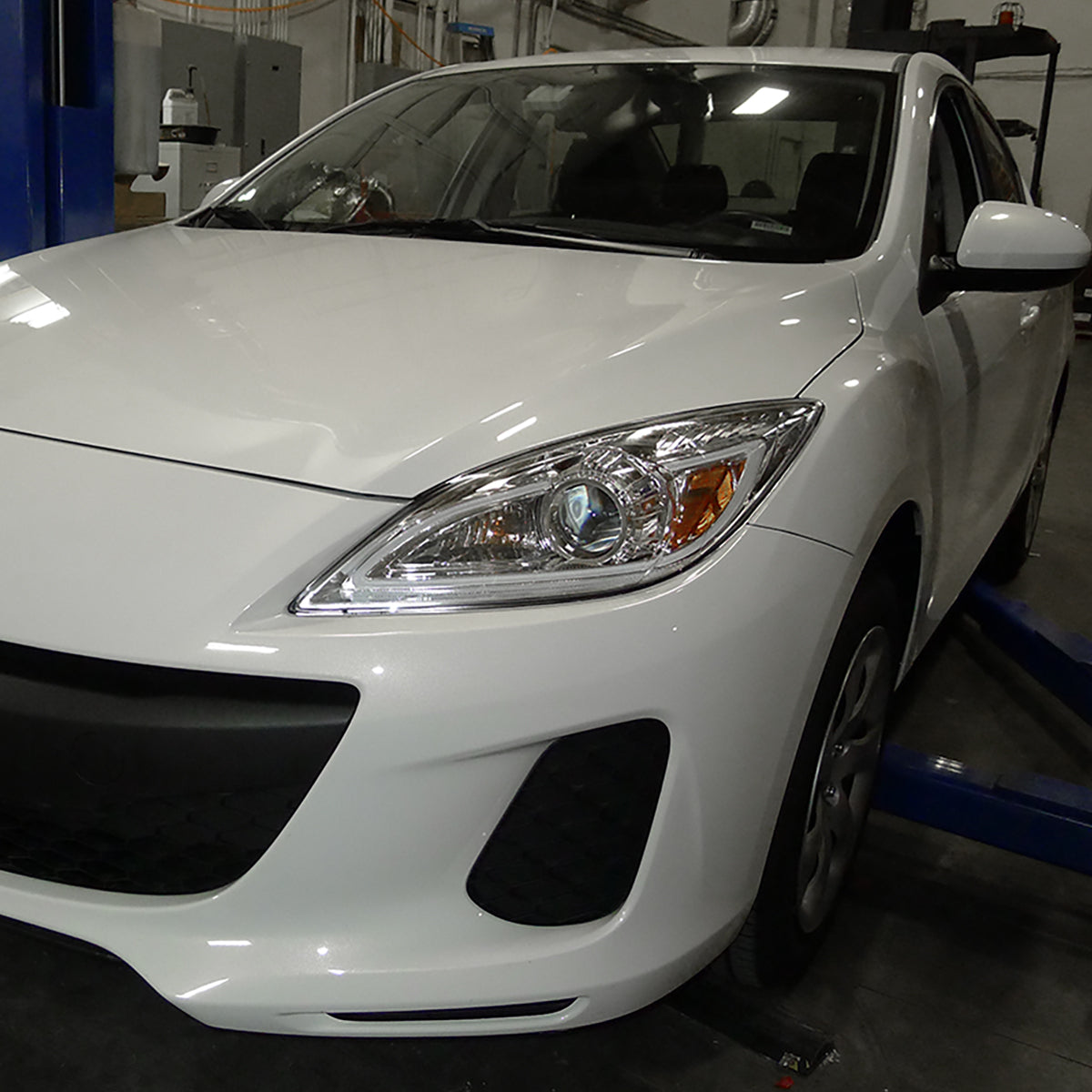 Spec-D 10-13 Mazda 3 Projector Headlights LED Strip Chrome MZ310