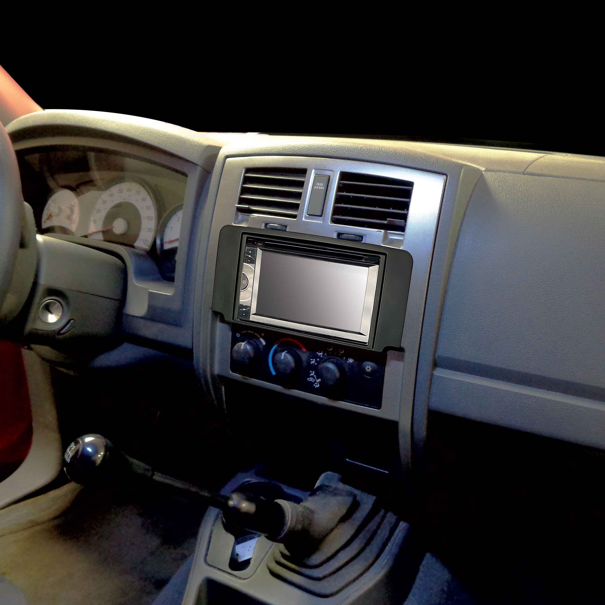 Metra 95-6557B Dodge Dakota 2005-2007