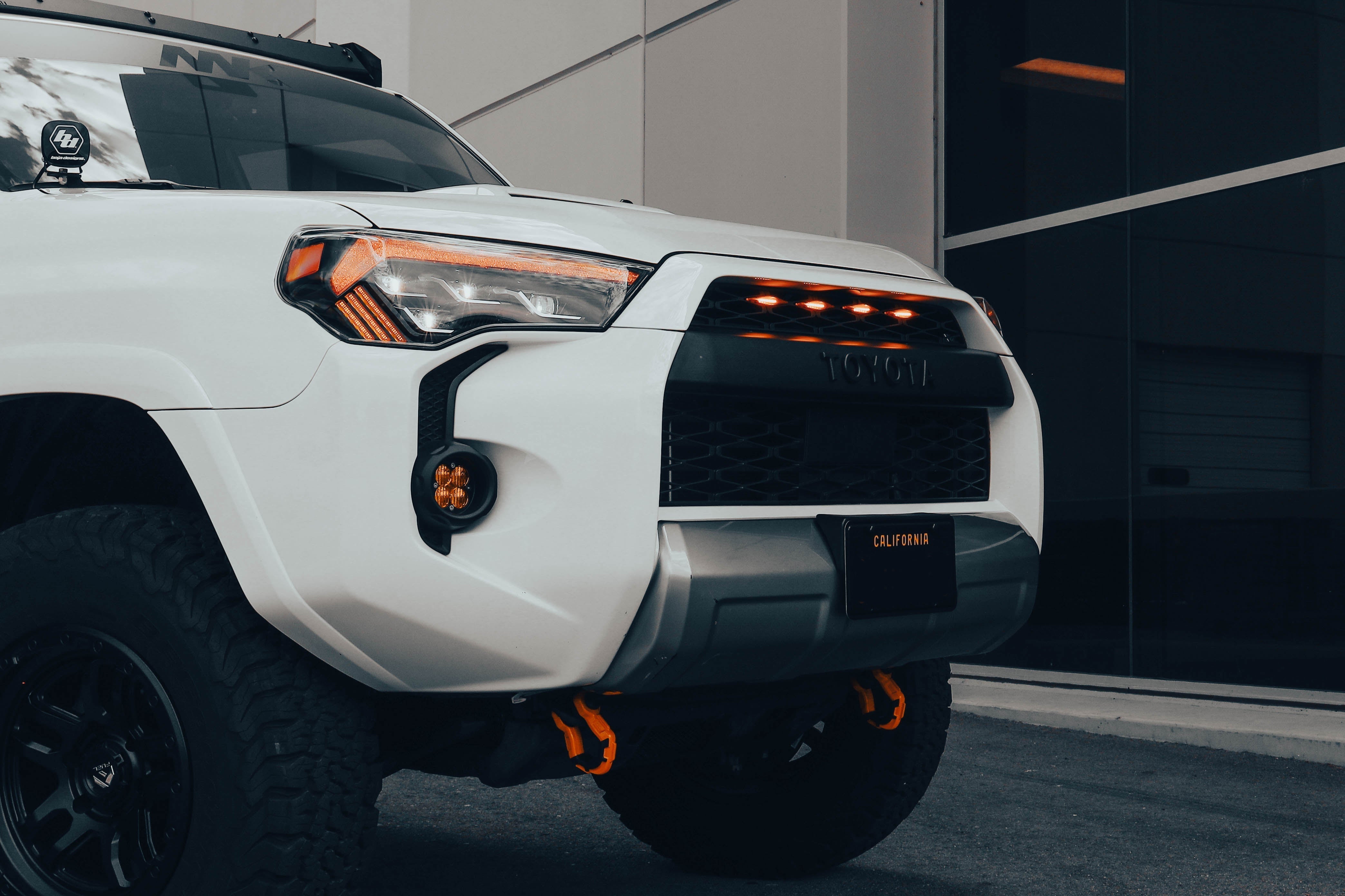 Attica 4X4 2014-2024 Toyota 4Runner Sol Series Headlights