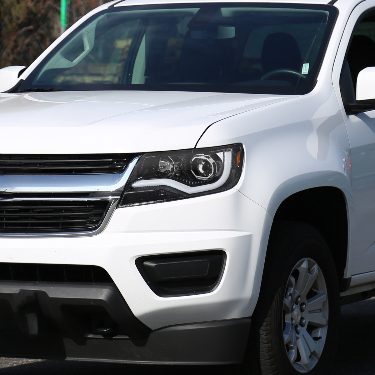 Spec-D 15-22 Chevy Colorado Headlights LED Bar Projector Jet Black