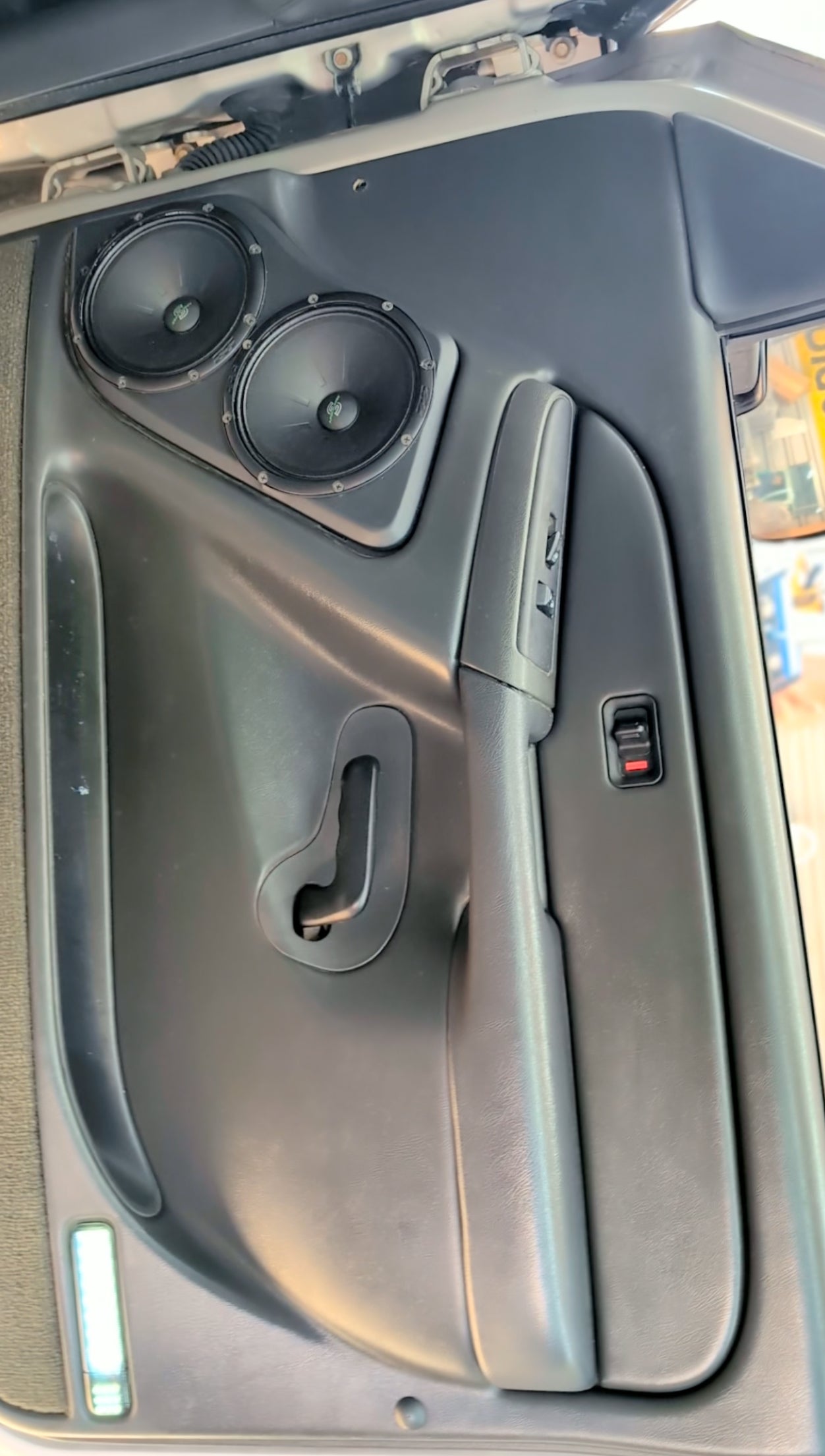 ECA 99-06 Silverado Sierra Yukon Tahoe Suburban Spacer Adaptor for Front and Back Door Pod Baffles