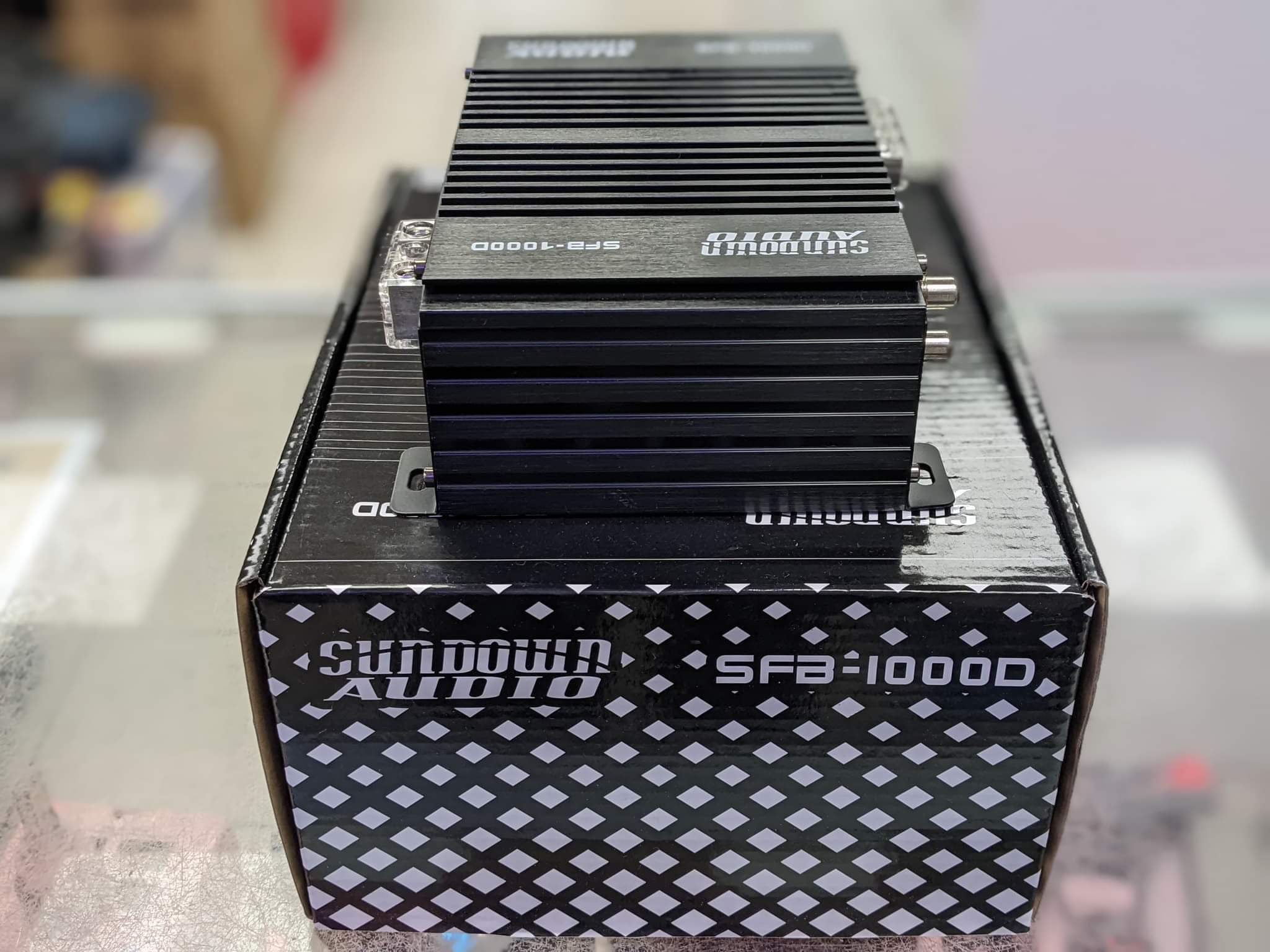 Sundown Audio SFB- 1000D (SFB Series) Car Amplifier Monoblock 1000 Watts RMS