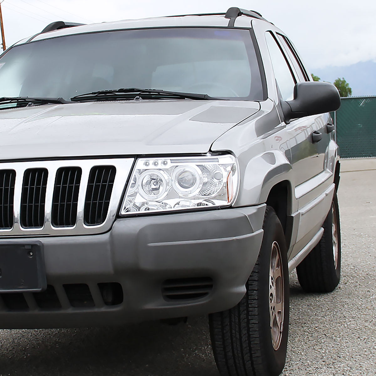 Spec-D 99-04 Jeep Grand Cherokee Projector Headlights Chrome