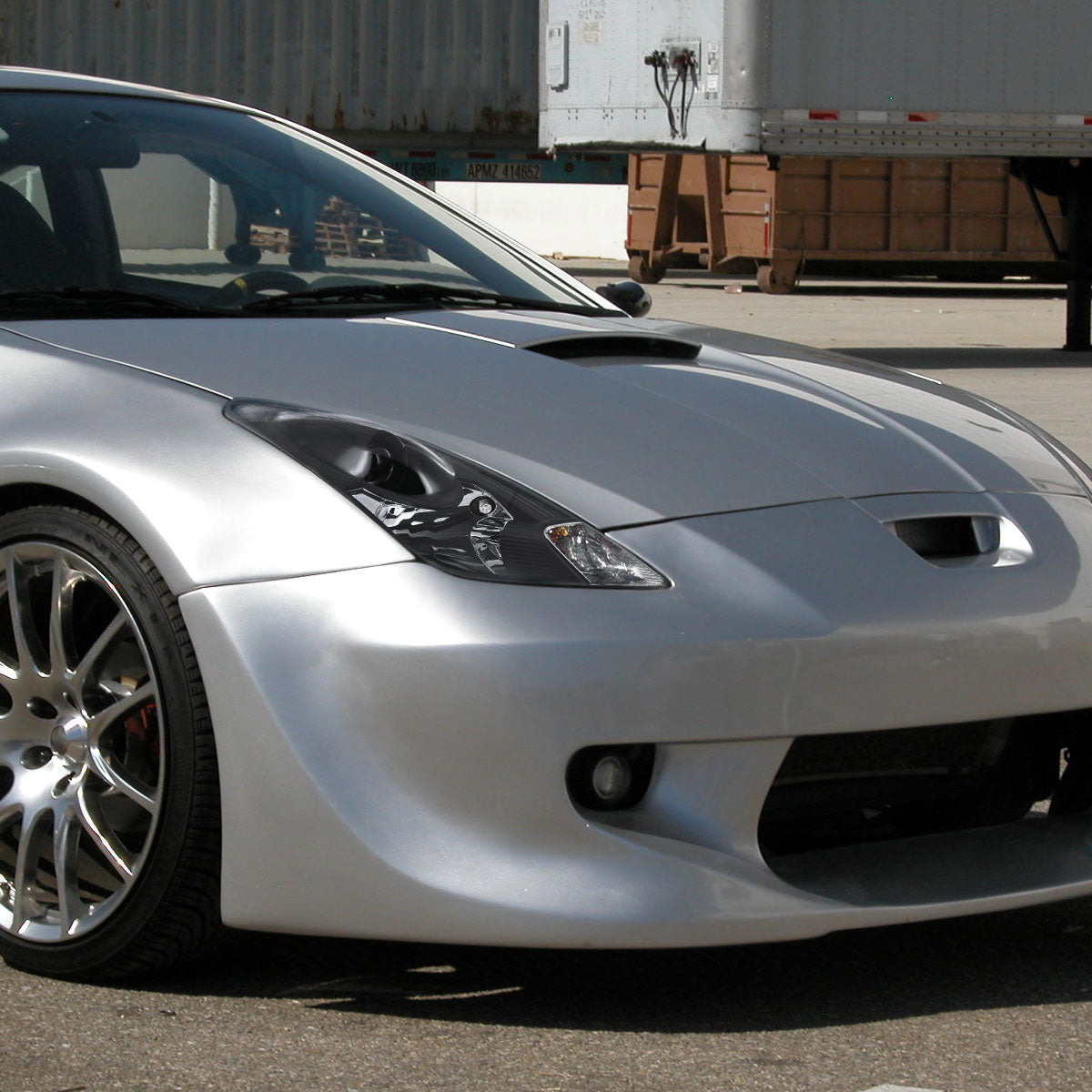 Spec-D 00-05 Toyota Celica Projector Headlights Matte Black/Clear