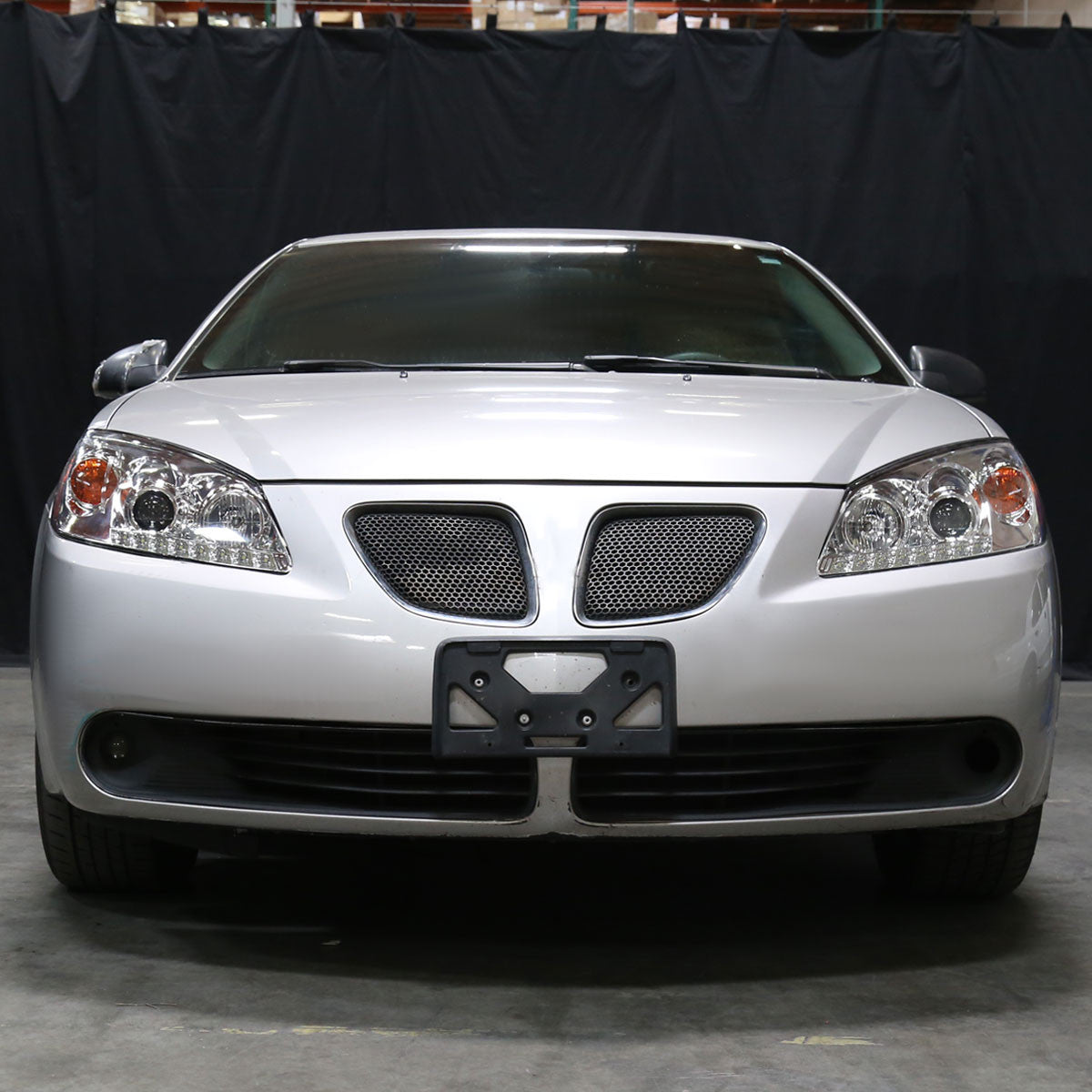 Spec-D 05-10 Pontiac G6 Projector Headlights LED Light Strip Chrome