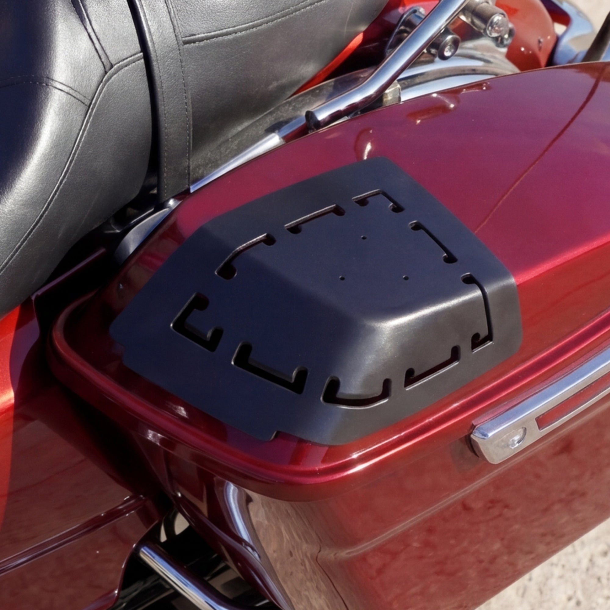 Harley-Davidson Saddlebag Speaker Lid Conversion Kit for models 2014-2023