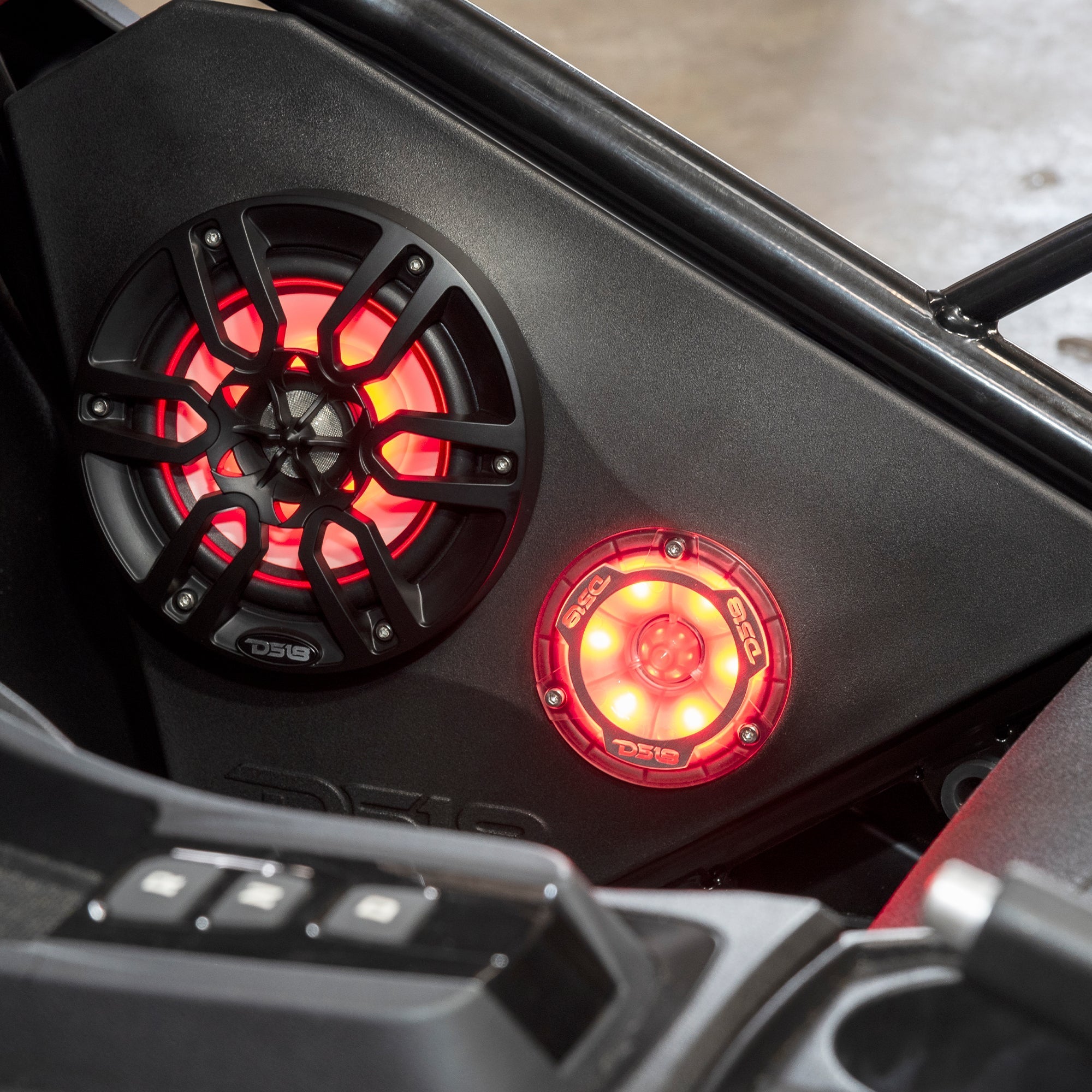 DS18 Polaris Slingshot Front Kick Panel 2 X 6.5