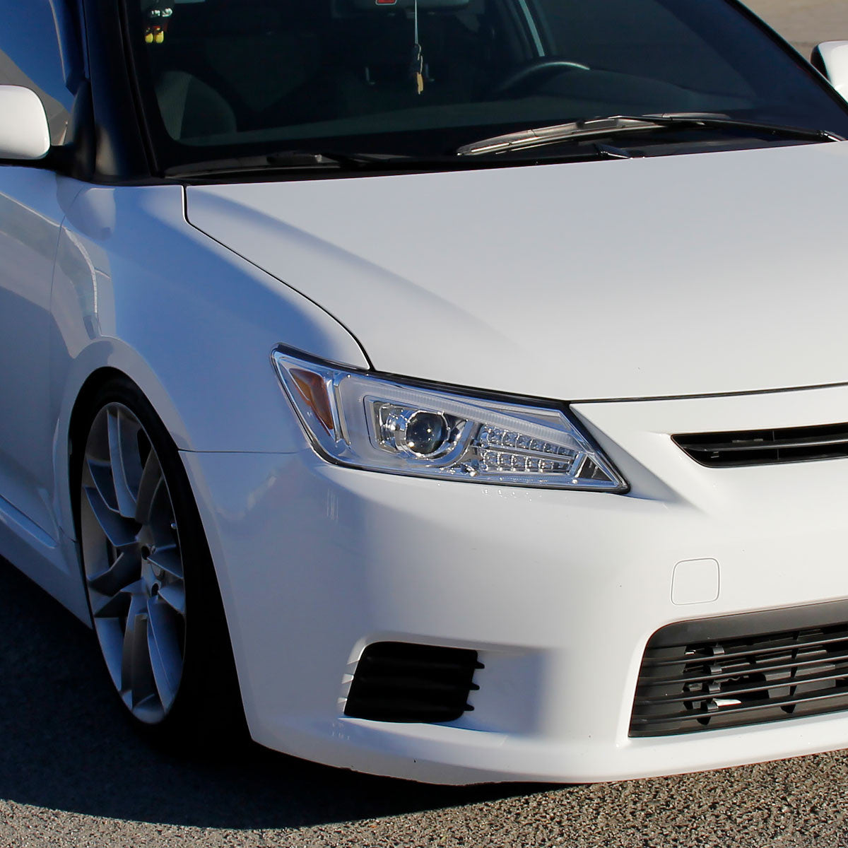 Spec-D 11-13 Scion Tc LED Bar Pro Headlights Chrome