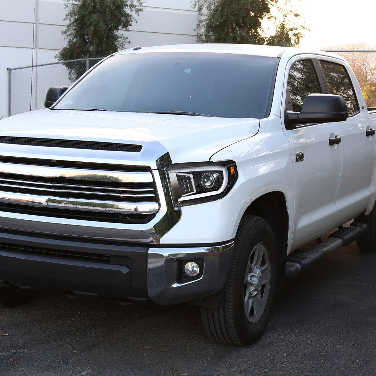 Spec-D 14-21 Tundra Projector Headlights LED Bar Black