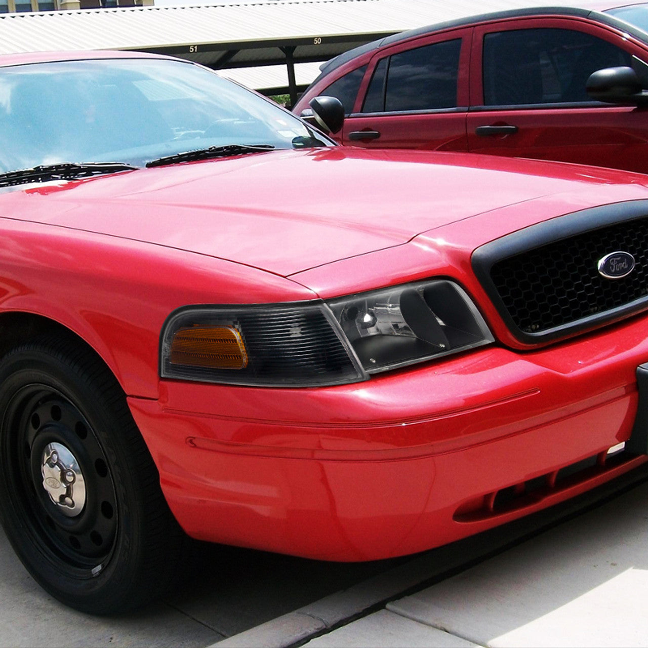 Spec-D 98-11 Ford Crown Victoria Headlights Black Corner Lights
