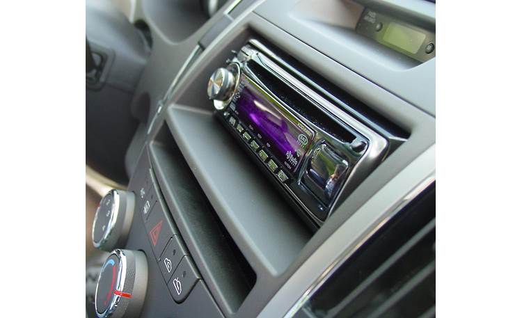 Metra 99-7333 Dash Kit Fits 2009-10 Hyundai Sonata models — single-DIN radios (Black)