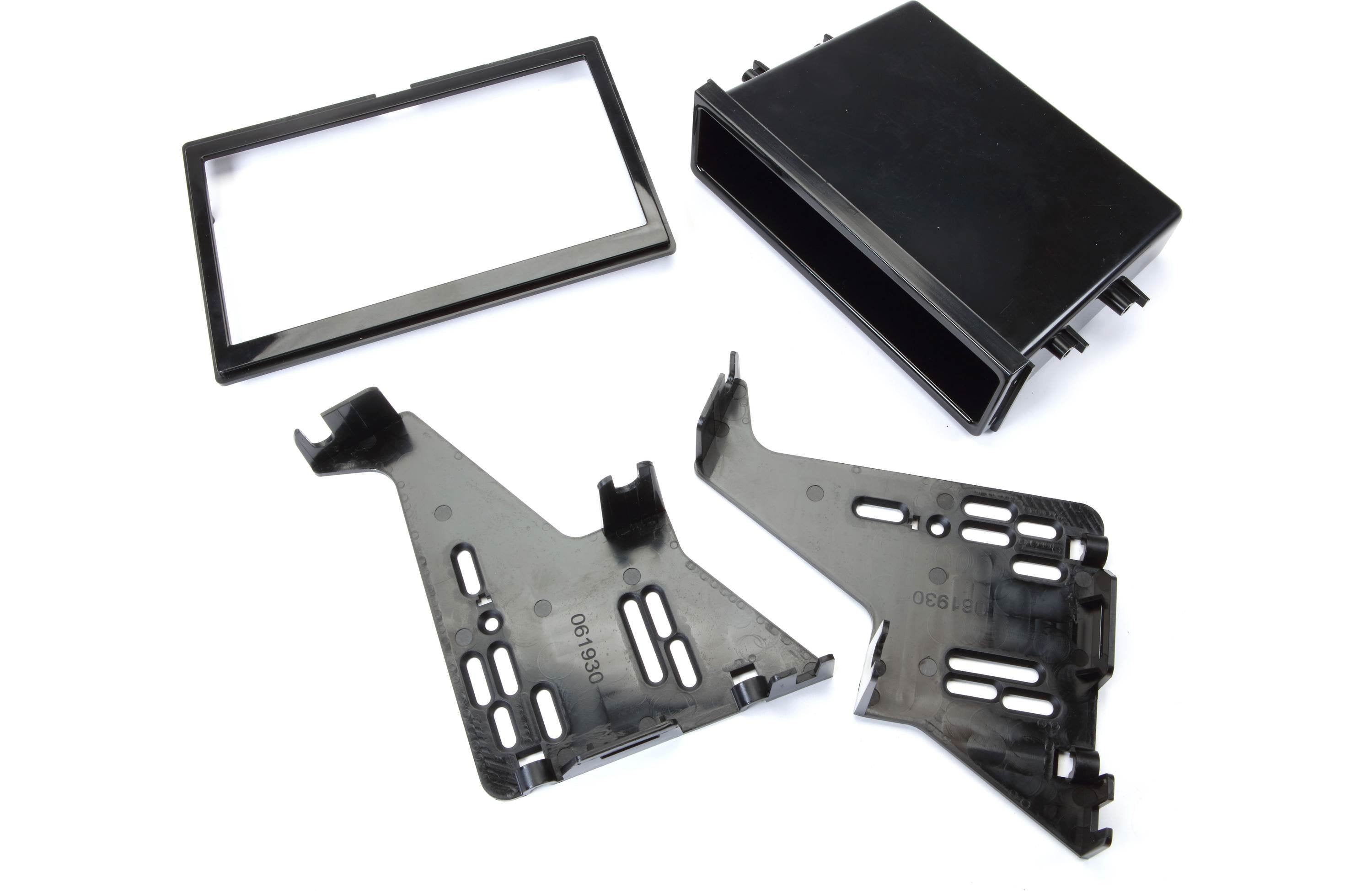 Metra 99-8731 Dash Kit