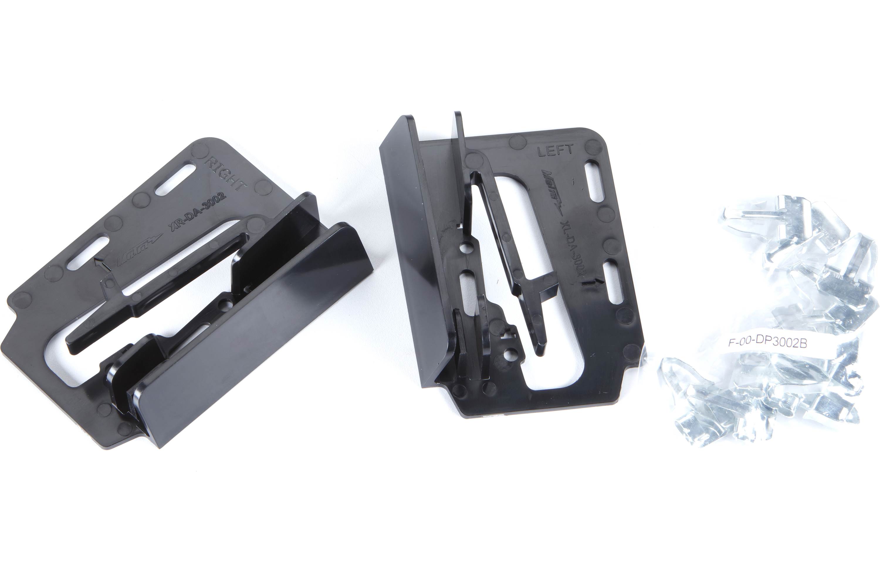 Metra DP-3002GY Dash Kit