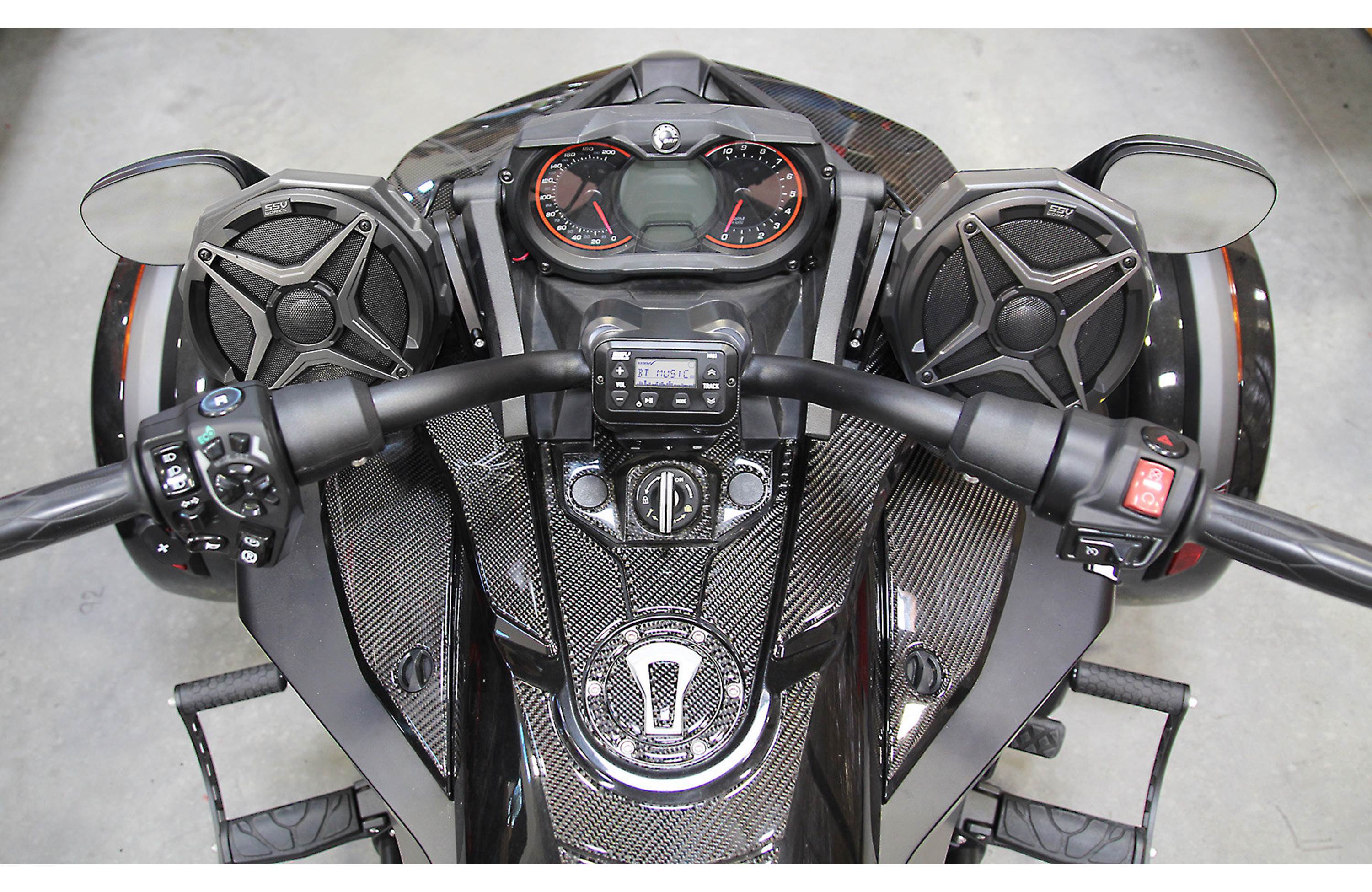 SSV Works F3-2A Audio upgrade kit for the Can Am Spyder F3: contains MRB3 receiver, SSV Works 6-3/4