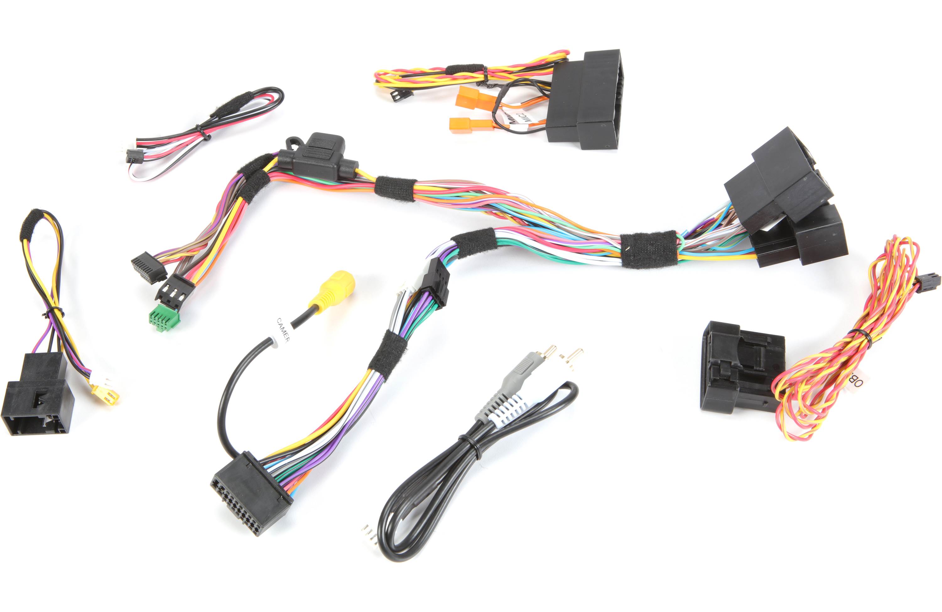 iDatalink HRN-HRR-FO2 factory amp on select Ford vehicles