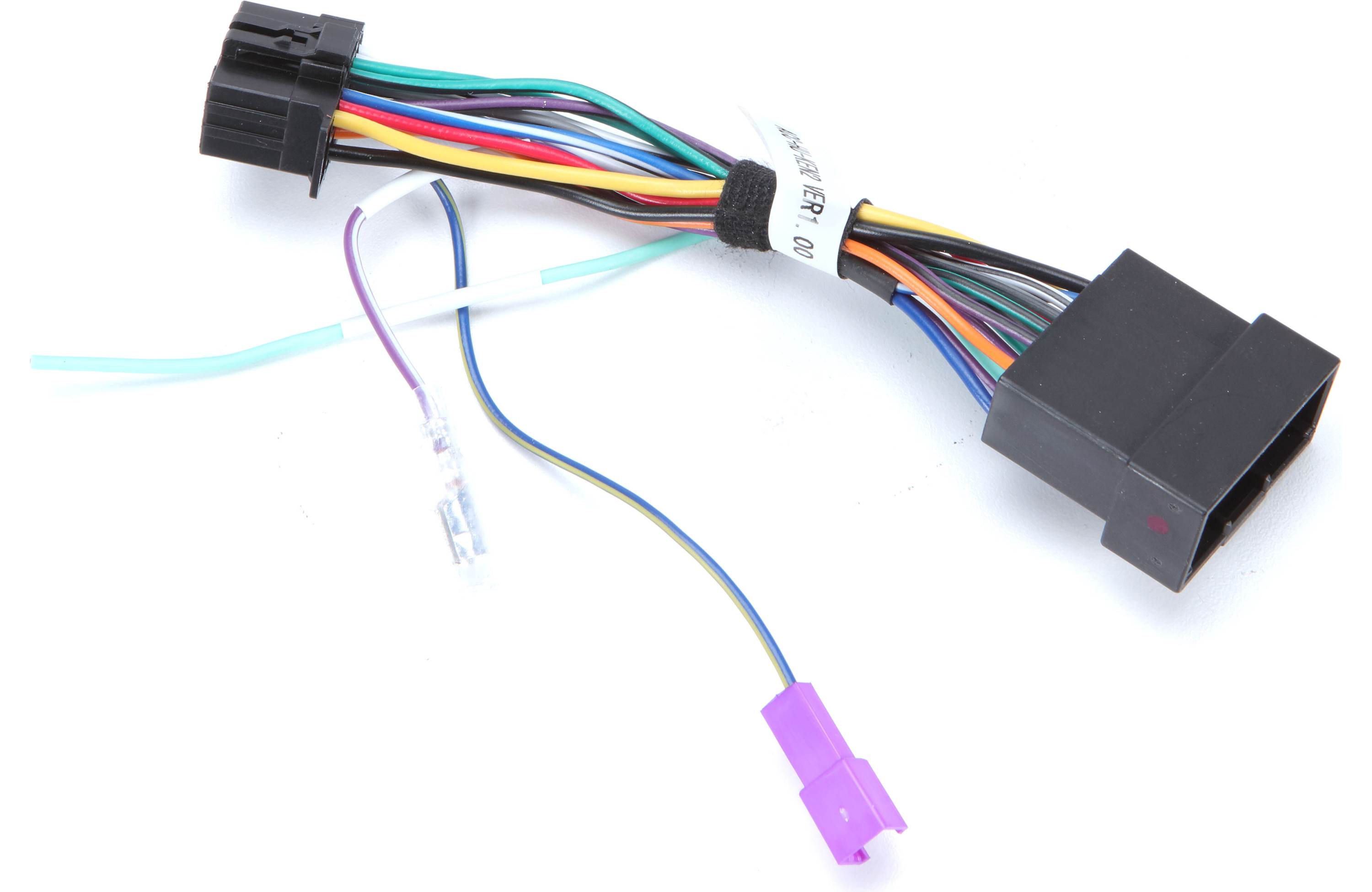 iDatalink ACC-HU-KEN2 Connect select Kenwood and JVC radios to compatible iDatalink T-harnesses