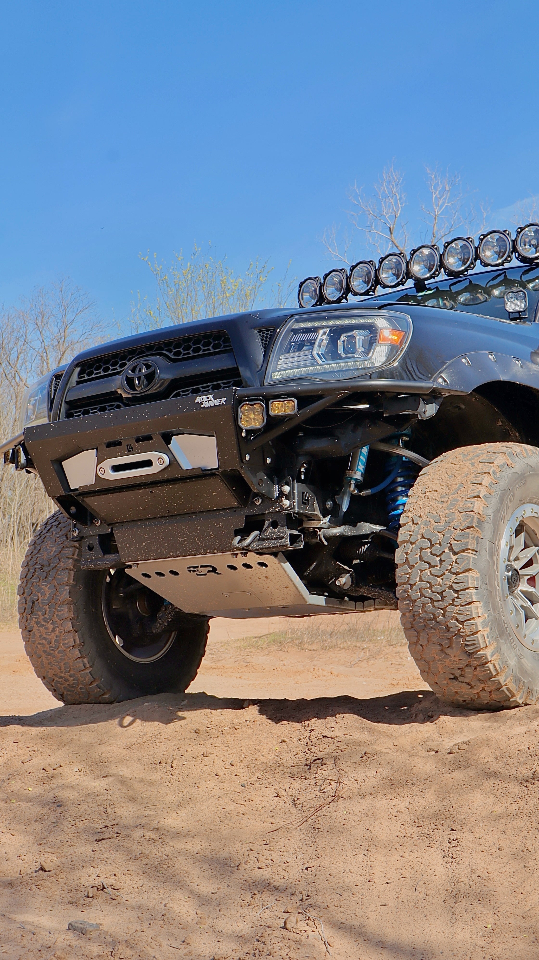 AlphaRex 05-11 Toyota Tacoma LUXX-Series LED Crystal Headlights Black