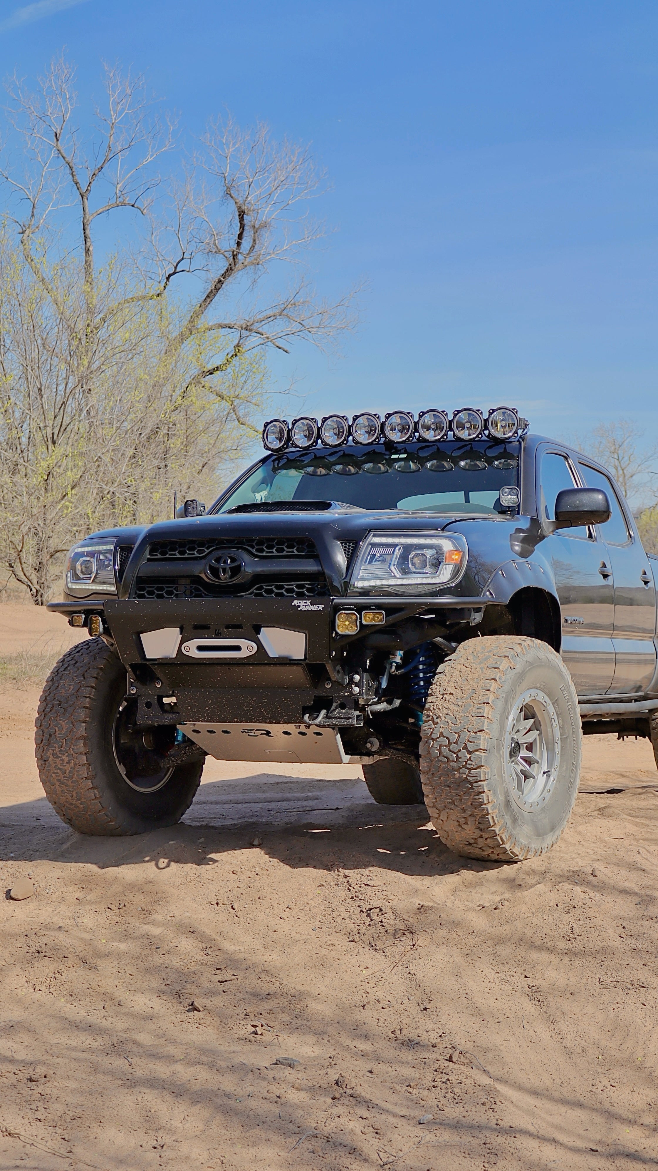 AlphaRex 05-11 Toyota Tacoma LUXX-Series LED Projector Headlights Black