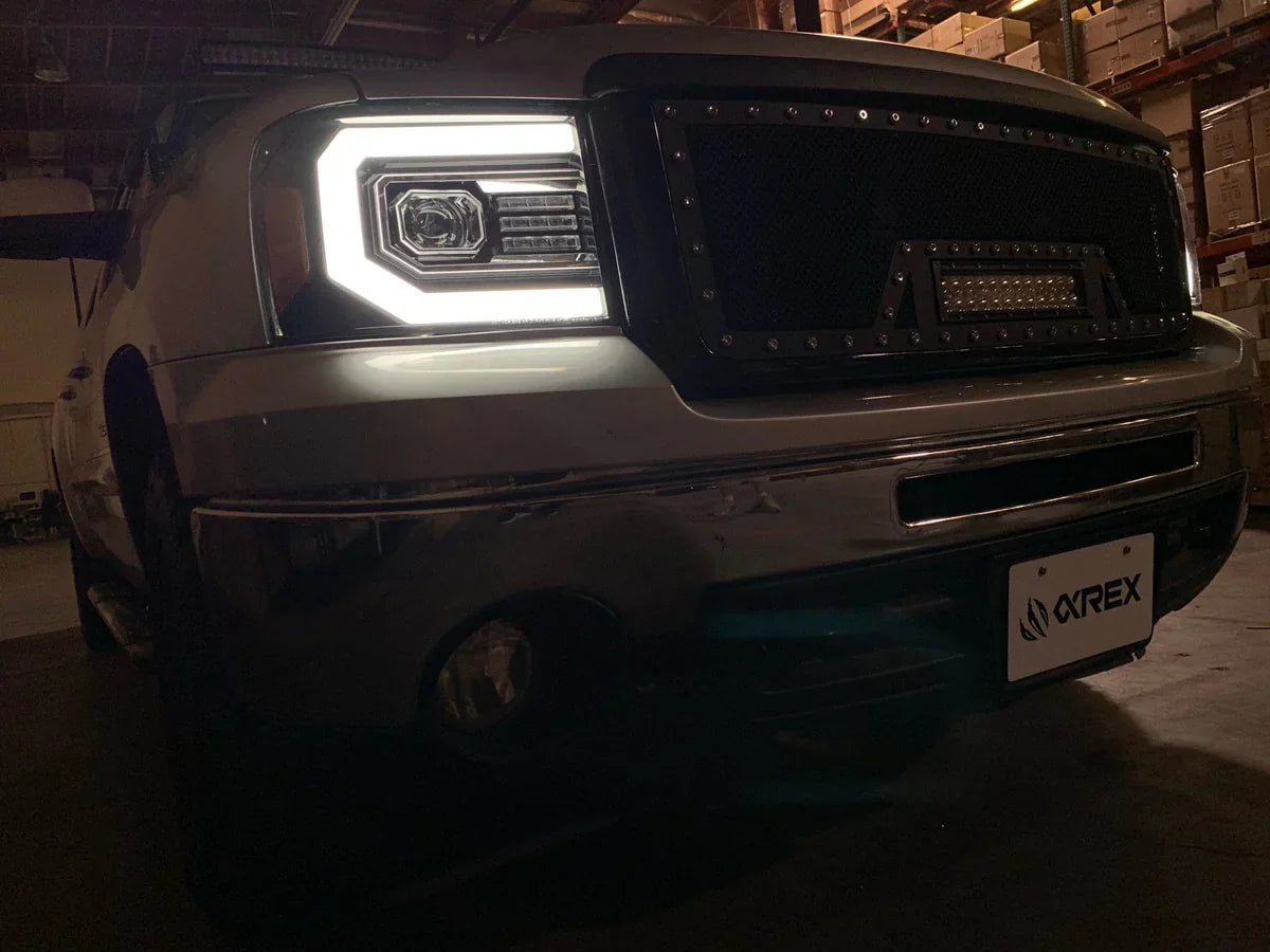 AlphaRex 07-13 GMC Sierra PRO-Series Halogen Projector Headlights Chrome