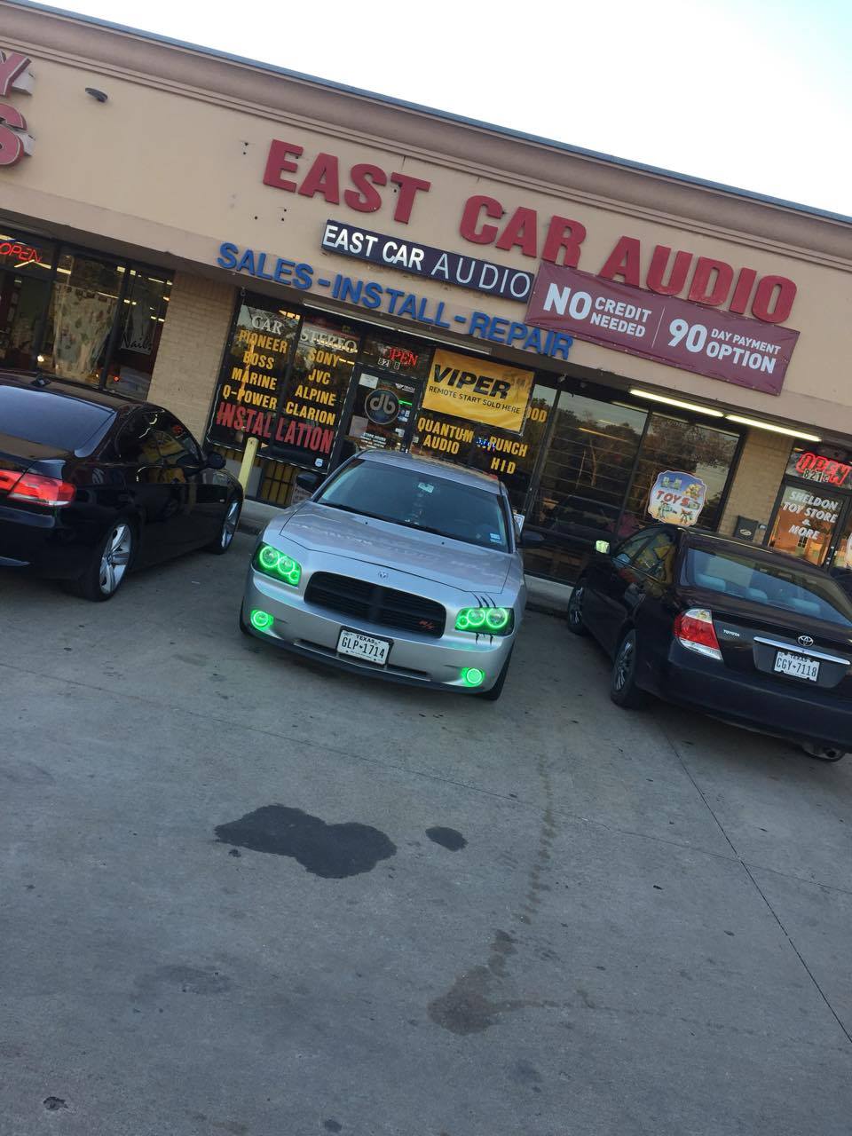 2005 - 2010 Dodge Charger Headlight Color Changing RGB Halo Ring Set