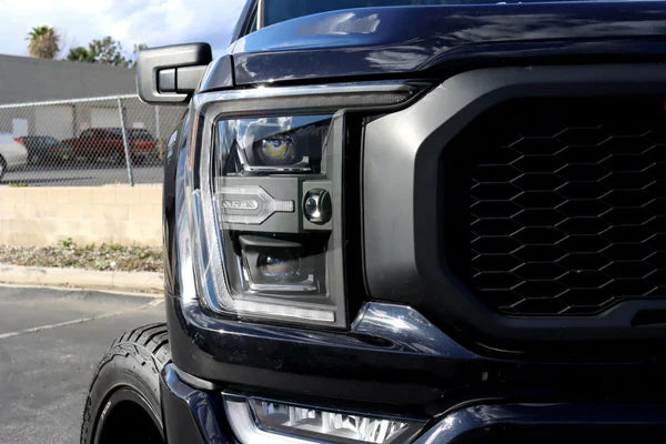 AlphaRex 21-23 Ford F150 / 21-23 Ford F150 Raptor LUXX-Series LED Projector Headlights Alpha-Black