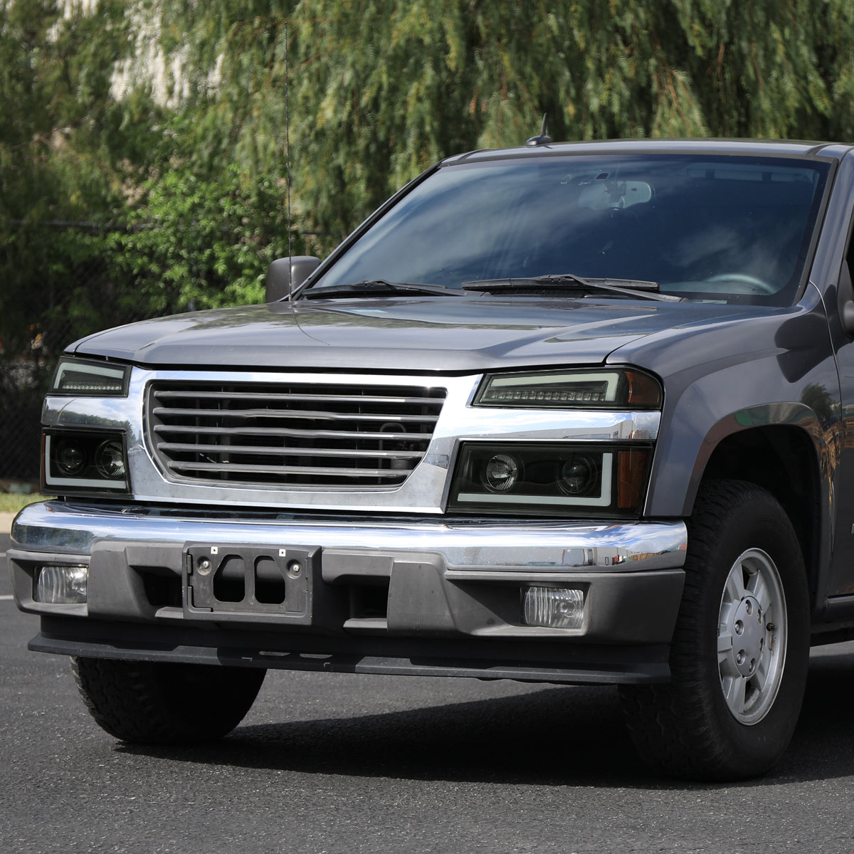 Spec-D 04-12 Chevy Colorado GMC Canyon Tail Lights Smoked