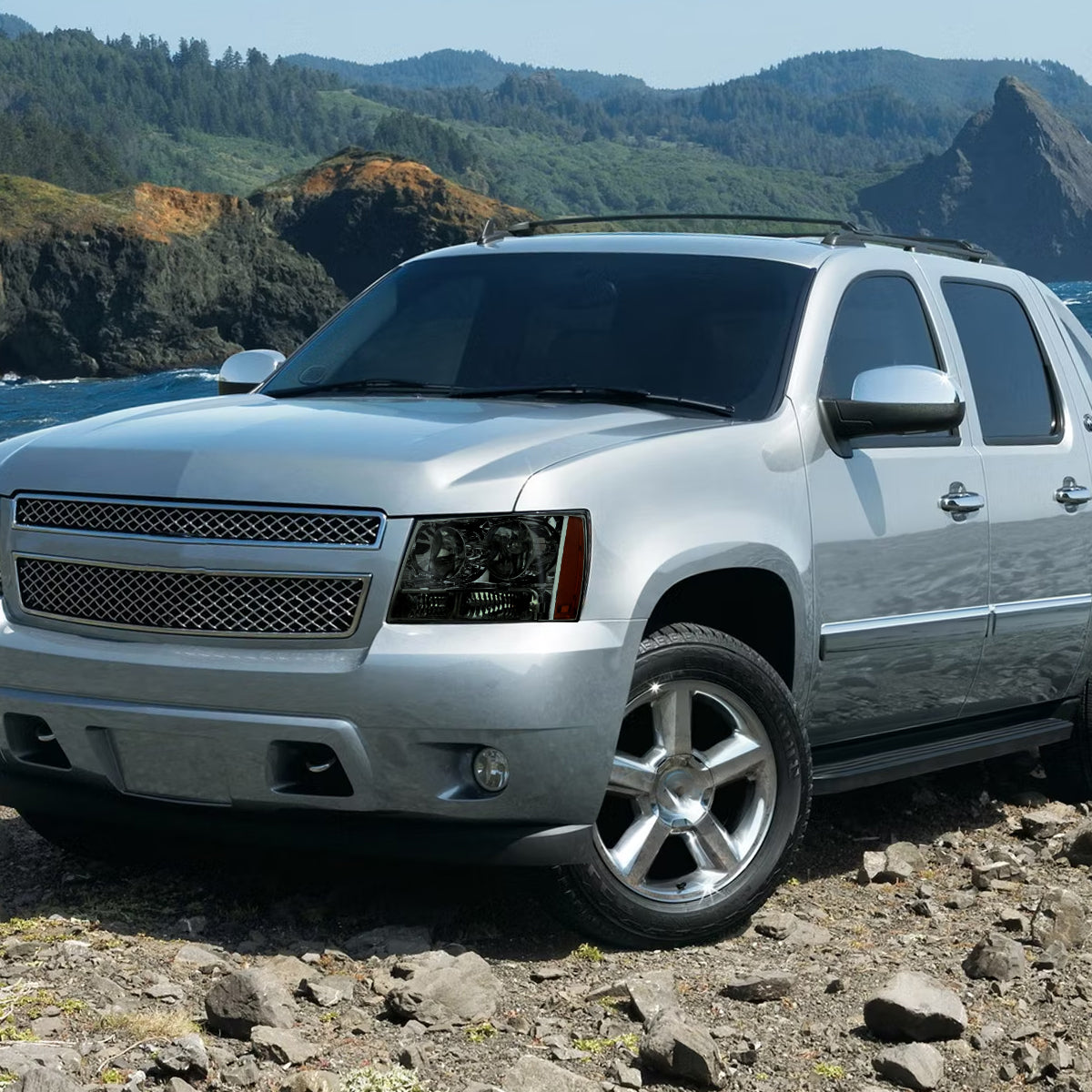 Spec-D 07-14 Avalanche/Tahoe/Suburban OE Style Smoked Headlights