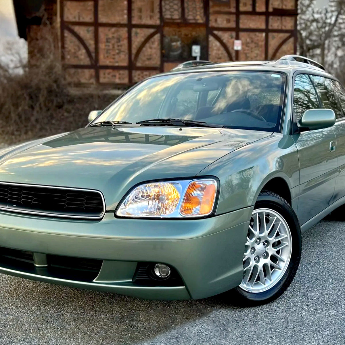 Spec-D 00-04 Subaru Legacy Brighton/03-06 Baja Sport Headlights