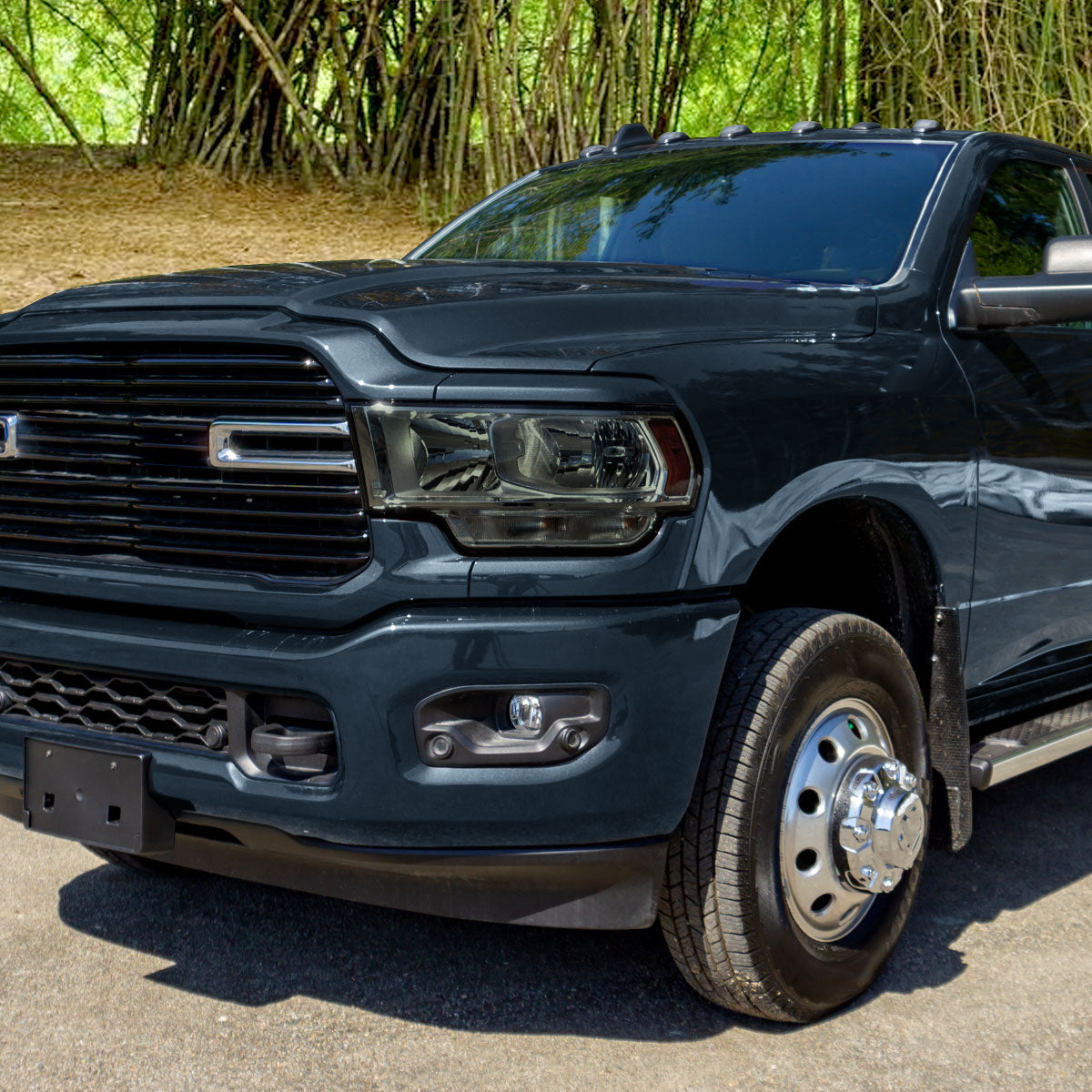 Spec-D 19-24 Ram 2500-5500 Headlights Factory Style Chrome/Smoked