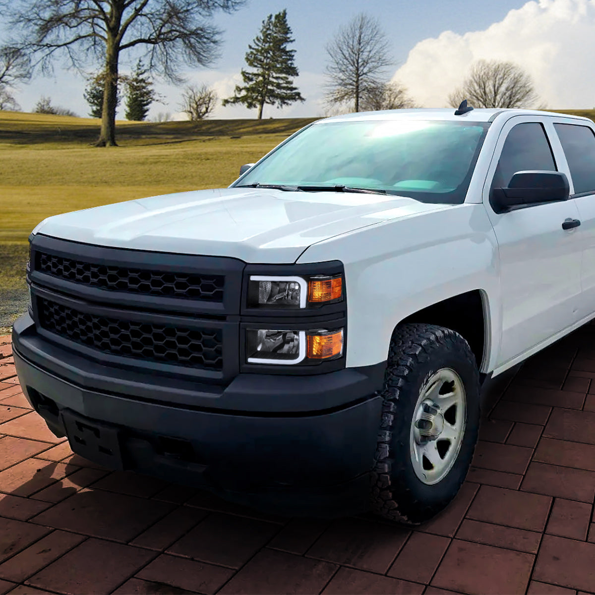 Spec-D 14-15 Chevy Silverado 1500 Bar OE Style Headlights Black