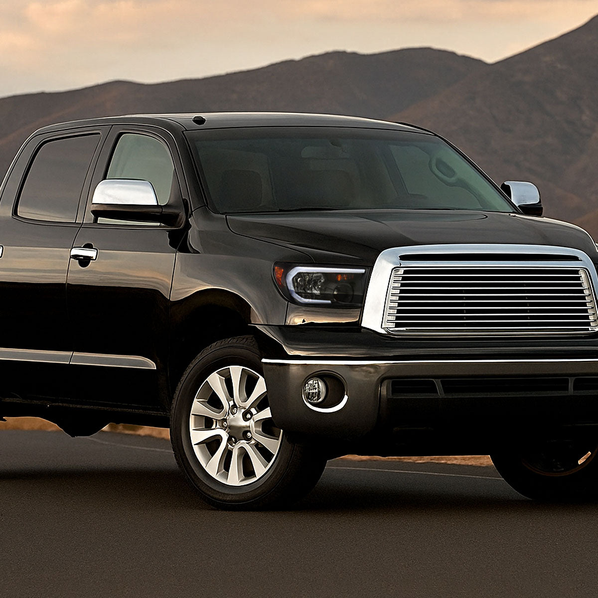 Spec-D 07-13 Tundra/08-17 Sequoia Headlights Retro Tube style Black