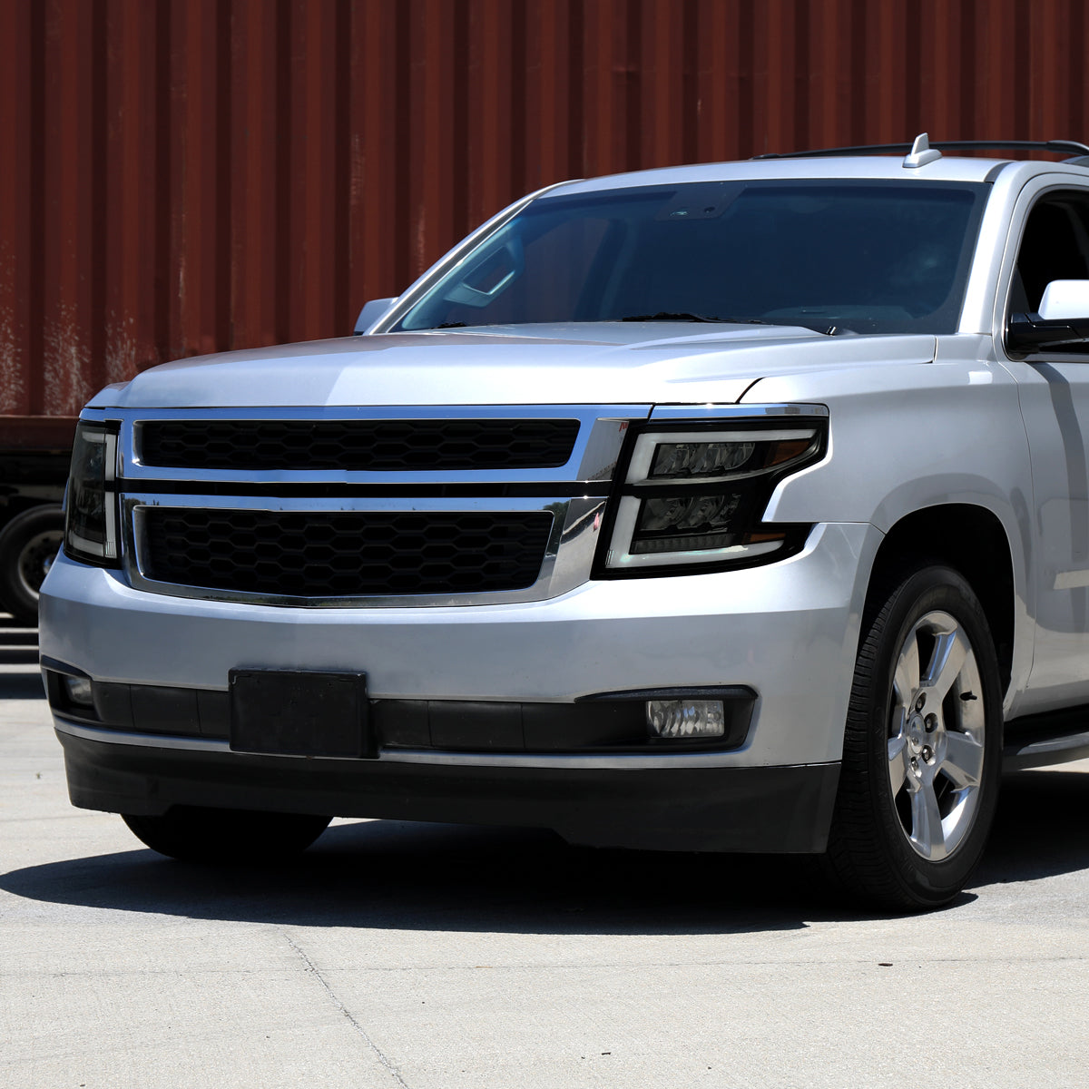 Spec-D 15-20 Chevy Tahoe Suburban Full DRL SEQ Headlights Black/Smoked