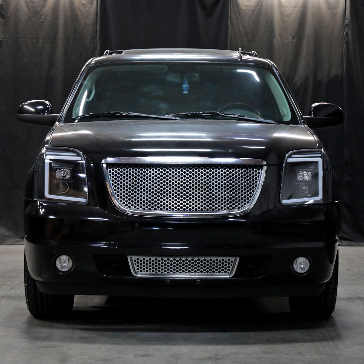 Spec-D 07-14 GMC Yukon Denali Headlights G2 Sequential Black/Clear