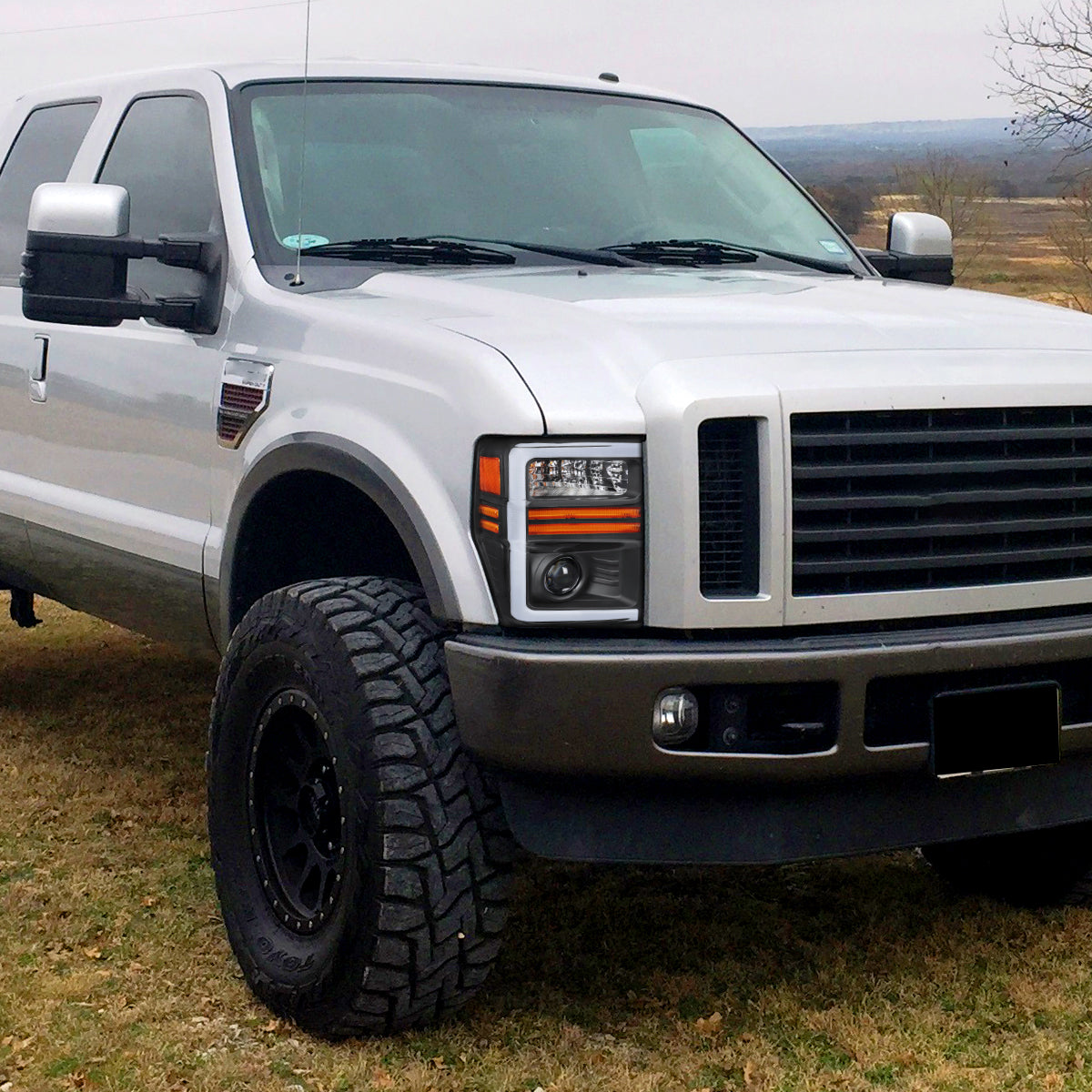 Spec-D 08-10 Ford F-250 Super Duty Headlights Sequential Black/Clear