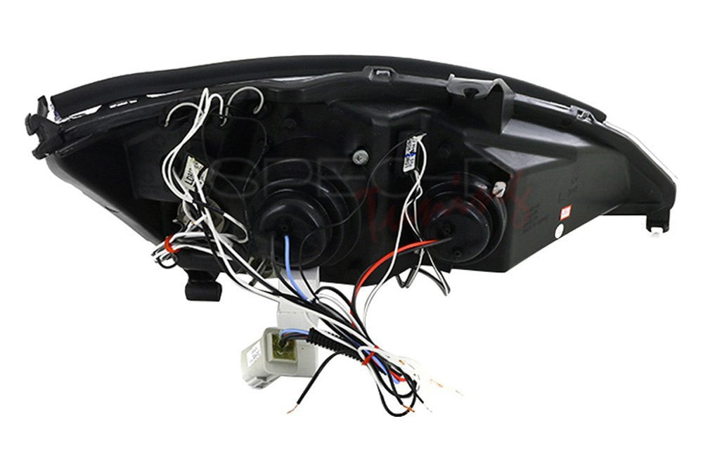 Spec-D 00-04 Ford Focus Halo Projector Headlights Chrome