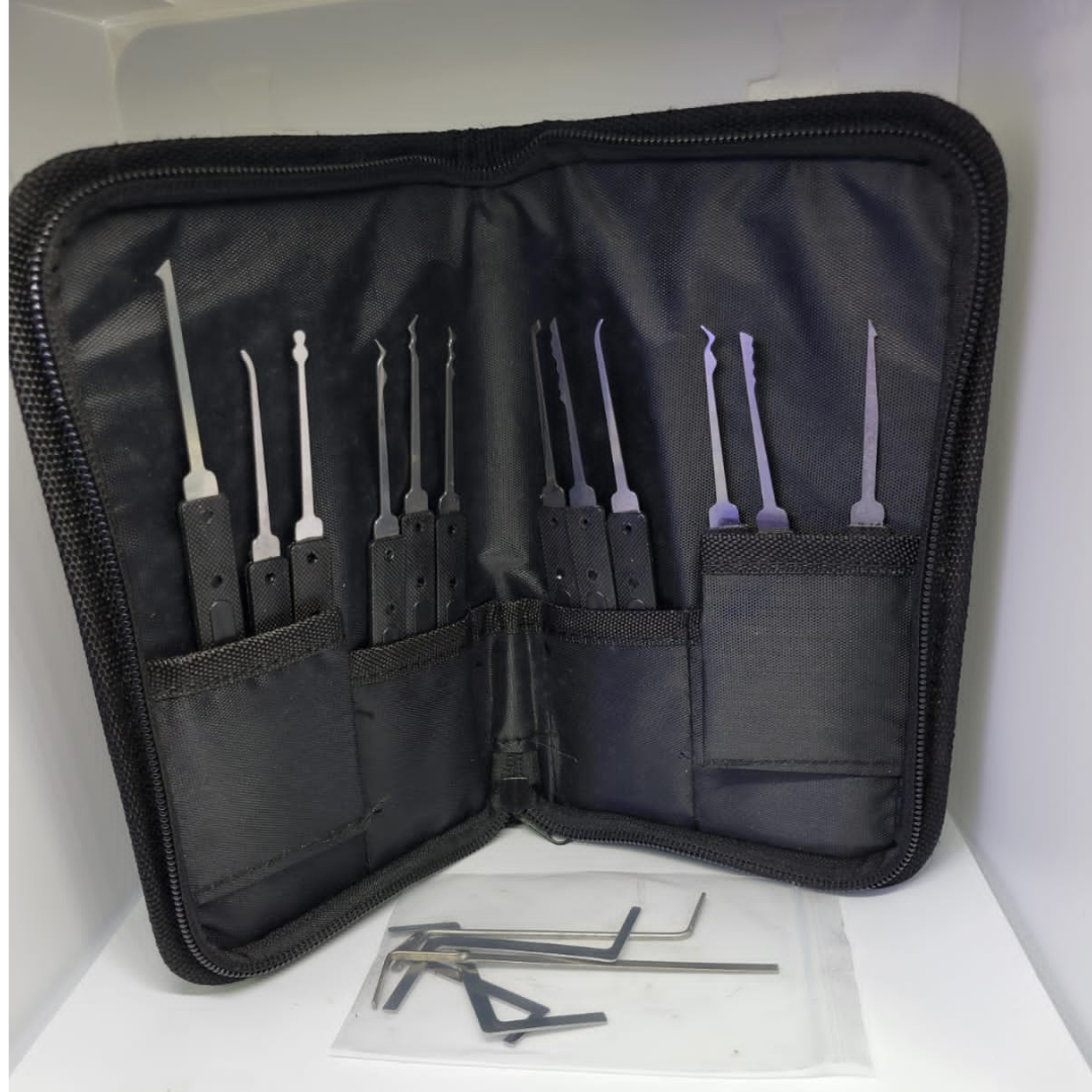 17 Pieces Lock Pick Set