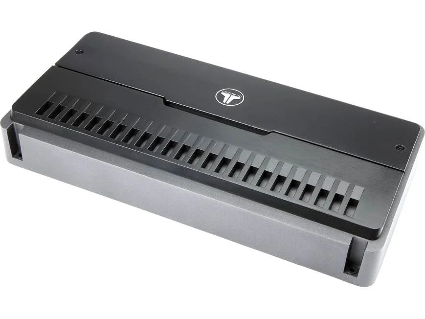 JL Audio RD900/5 5-channel car amplifier — 70 watts RMS x 4 at 4 ohms + 500 watts RMS x 1 at 2 ohms