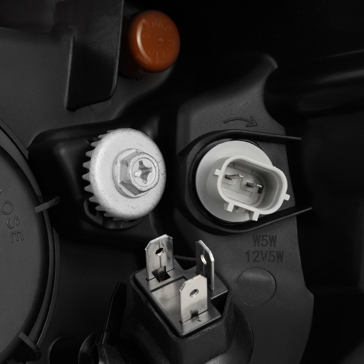 AlphaRex 14-21 Toyota Tundra MK II PRO-Series Halogen Projector Headlights Alpha-Black