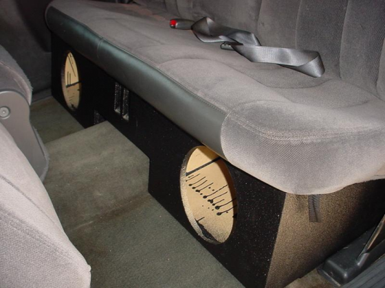 1999-2006 Chevy Extended Cab 2-12'' Ported Poly subwoofer box