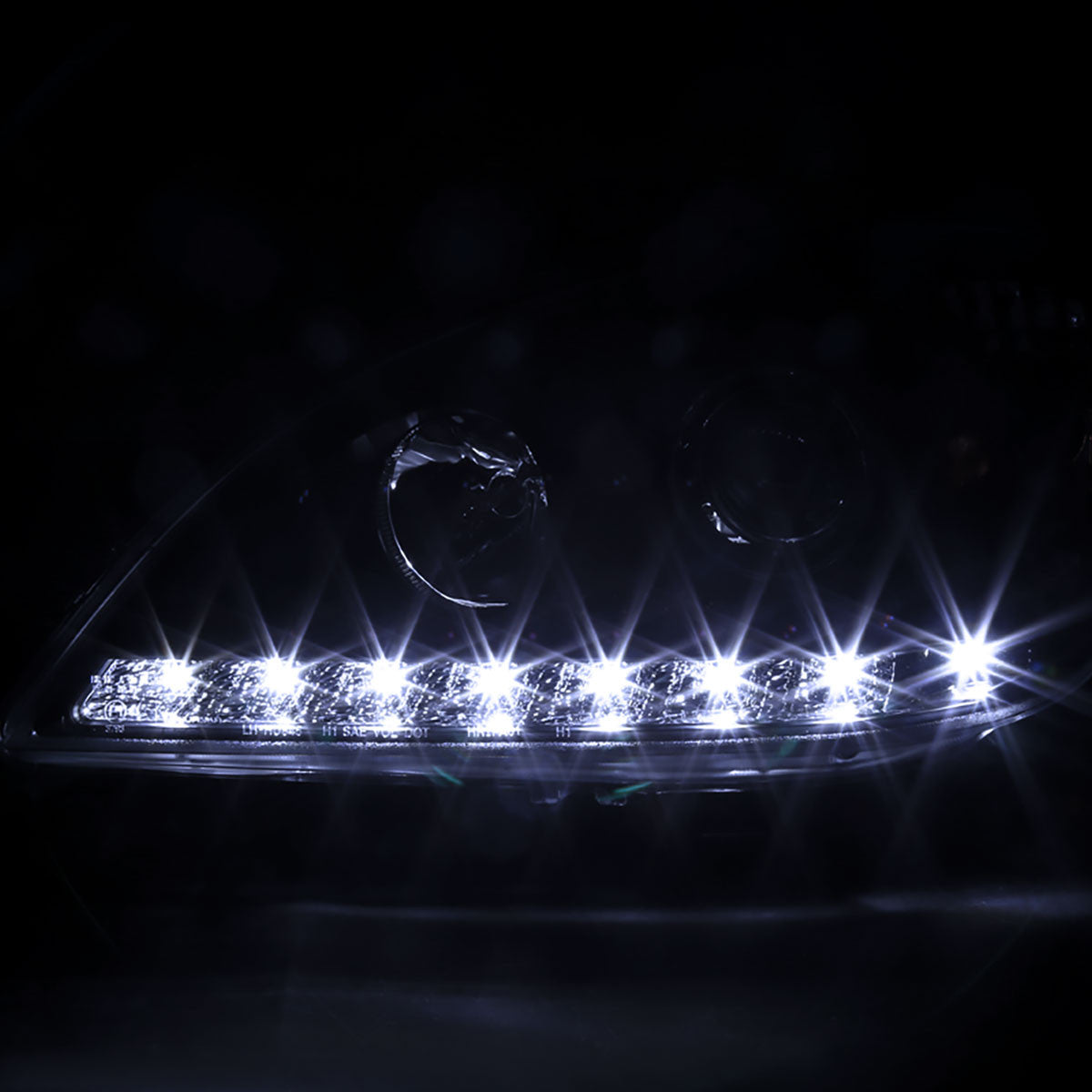 Spec-D 02-05 Mercedes ML W163 Projector Headlights Black/Clear