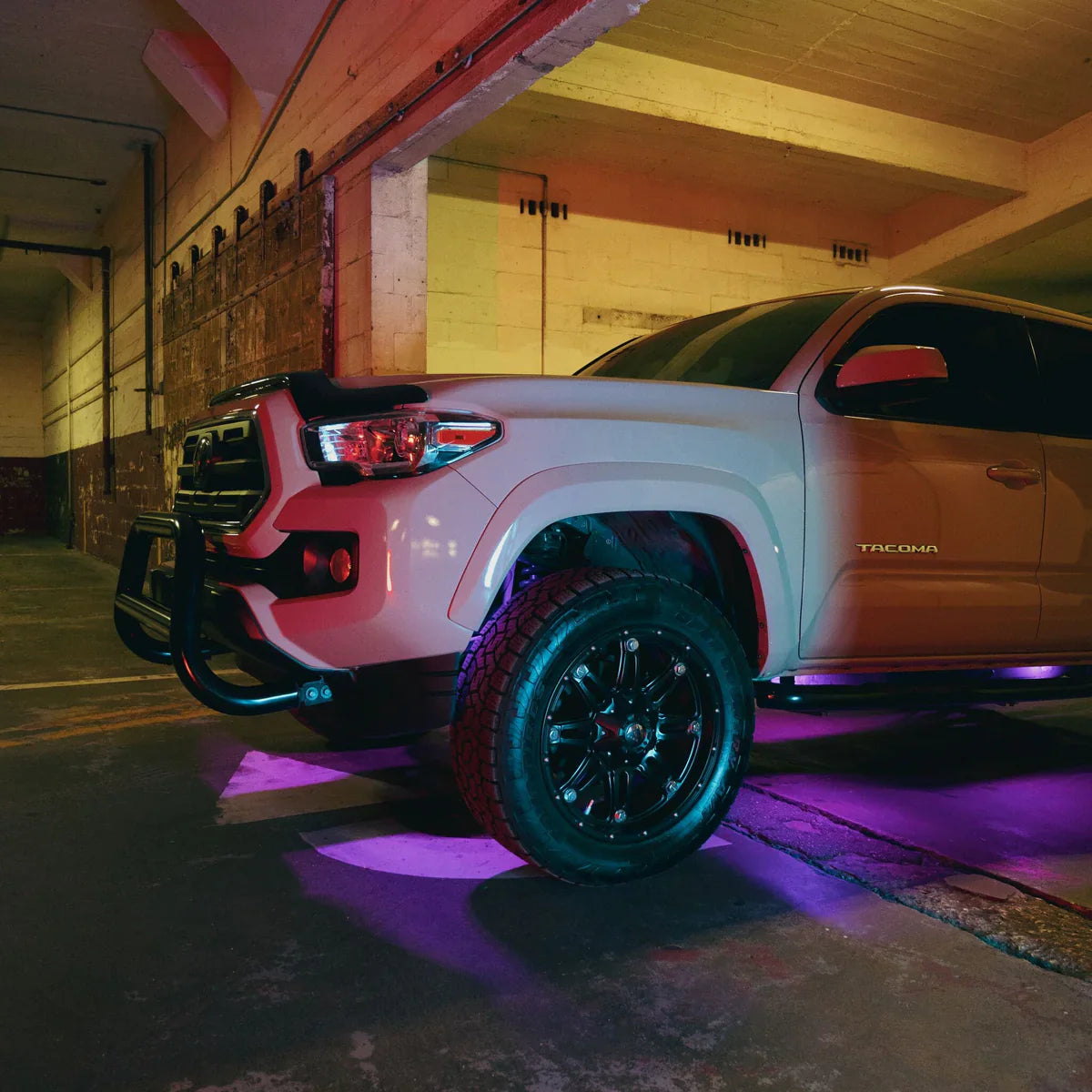 Stinger 12-Pc RGB Dynamic Rock Light Kit w/Bluetooth Remote & On/Off Switch - ENLIGHT10 App Compatible