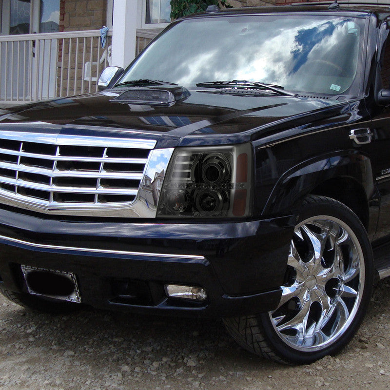 Spec-D 02-06 Escalade Halo Projector Headlights Chrome/Smoked
