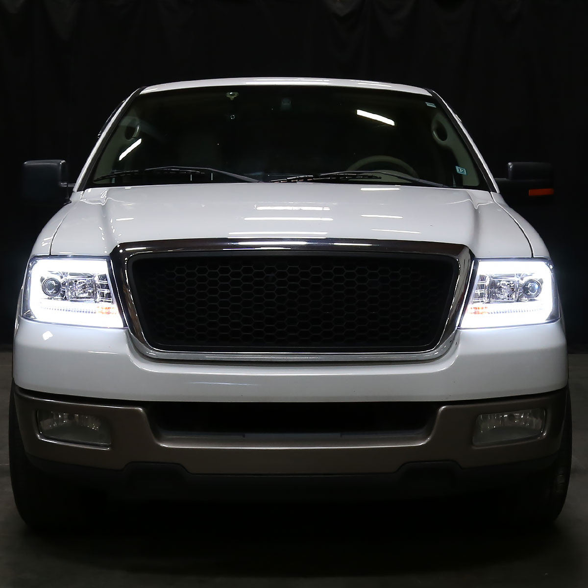 Spec-D 04-08 Ford F150 Projector Headlights LED Bar Chrome
