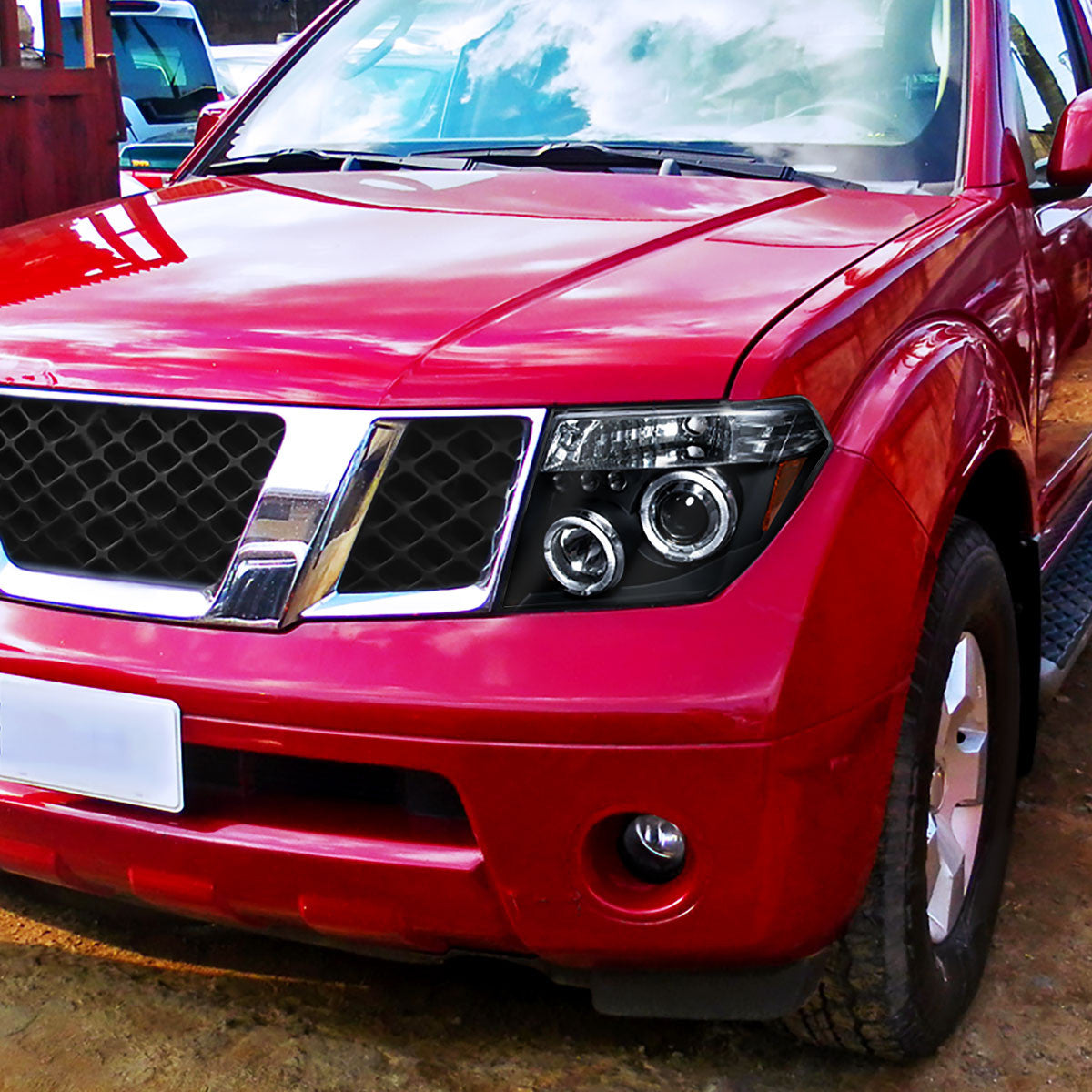 Spec-D 05-08 Frontier 05-07 Pathfinder LED Headlights Black