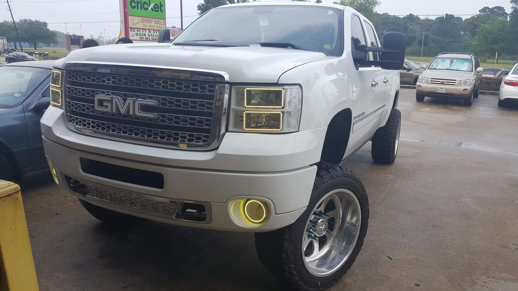 2007 - 2013 GMC Sierra Headlights with RGB Color Changing Halos Pre-Built Headlights Assemby