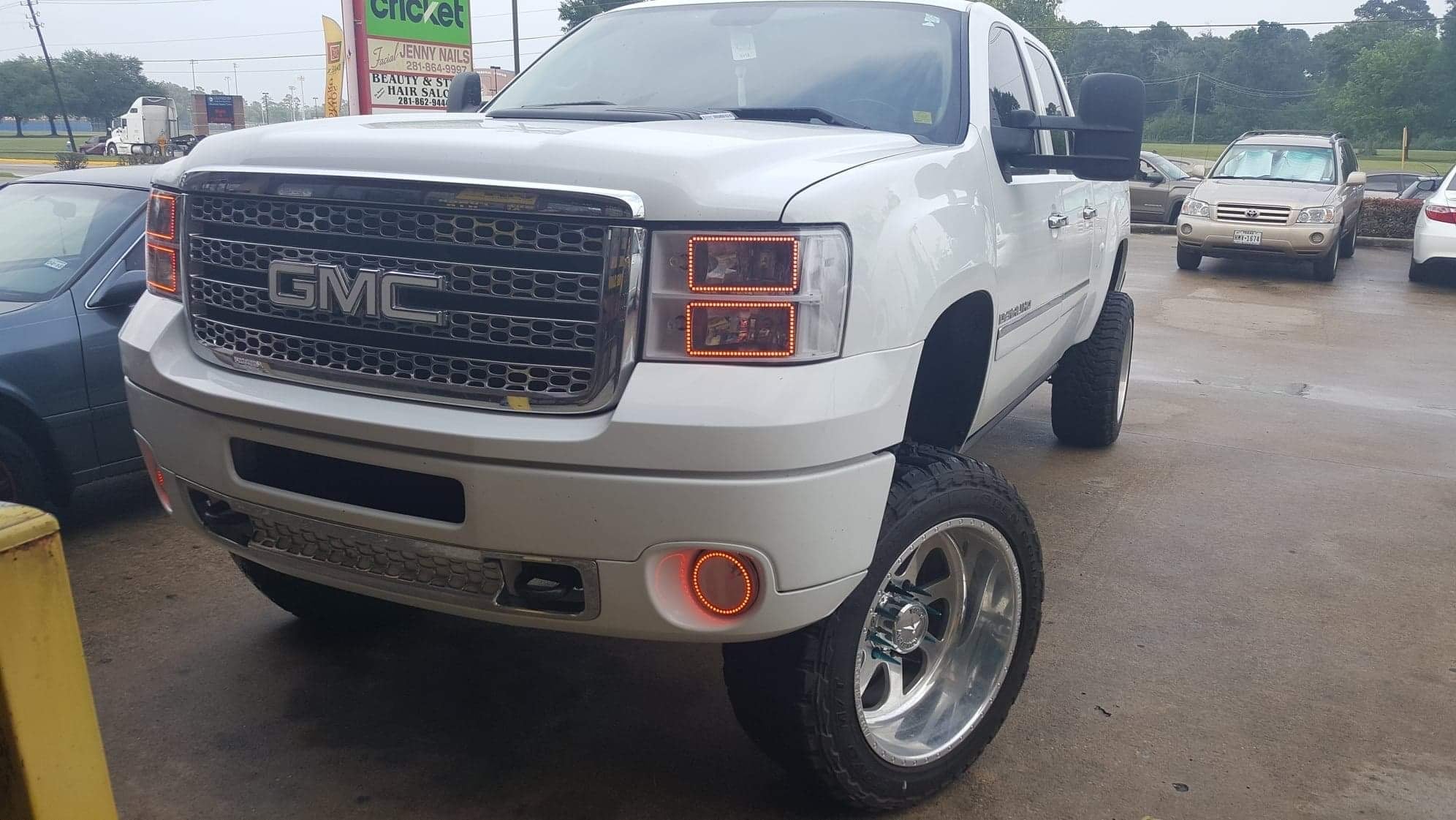 2007 - 2013 GMC Sierra Headlights with RGB Color Changing Halos Pre-Built Headlights Assemby